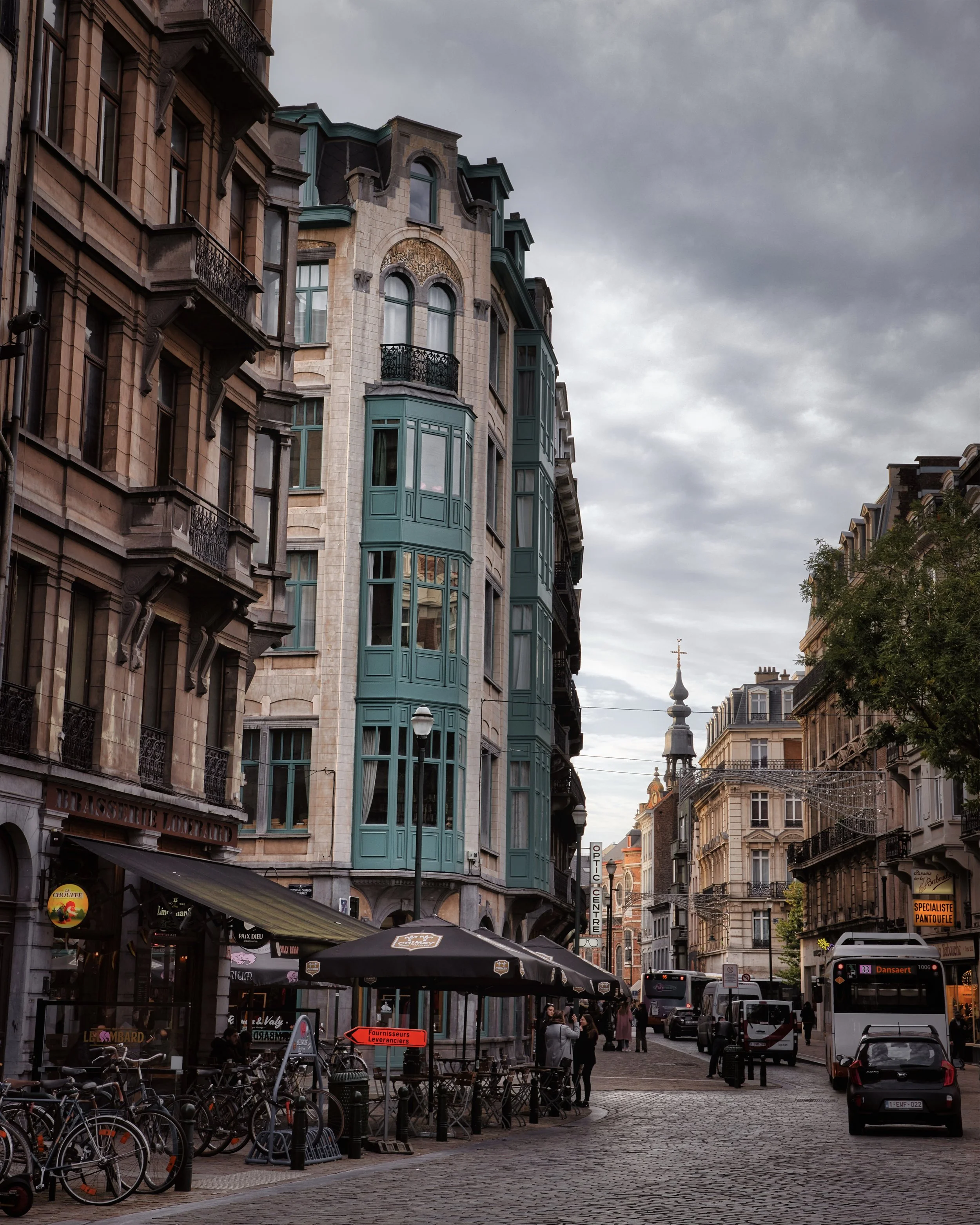 Brussels busy street 1 .jpeg