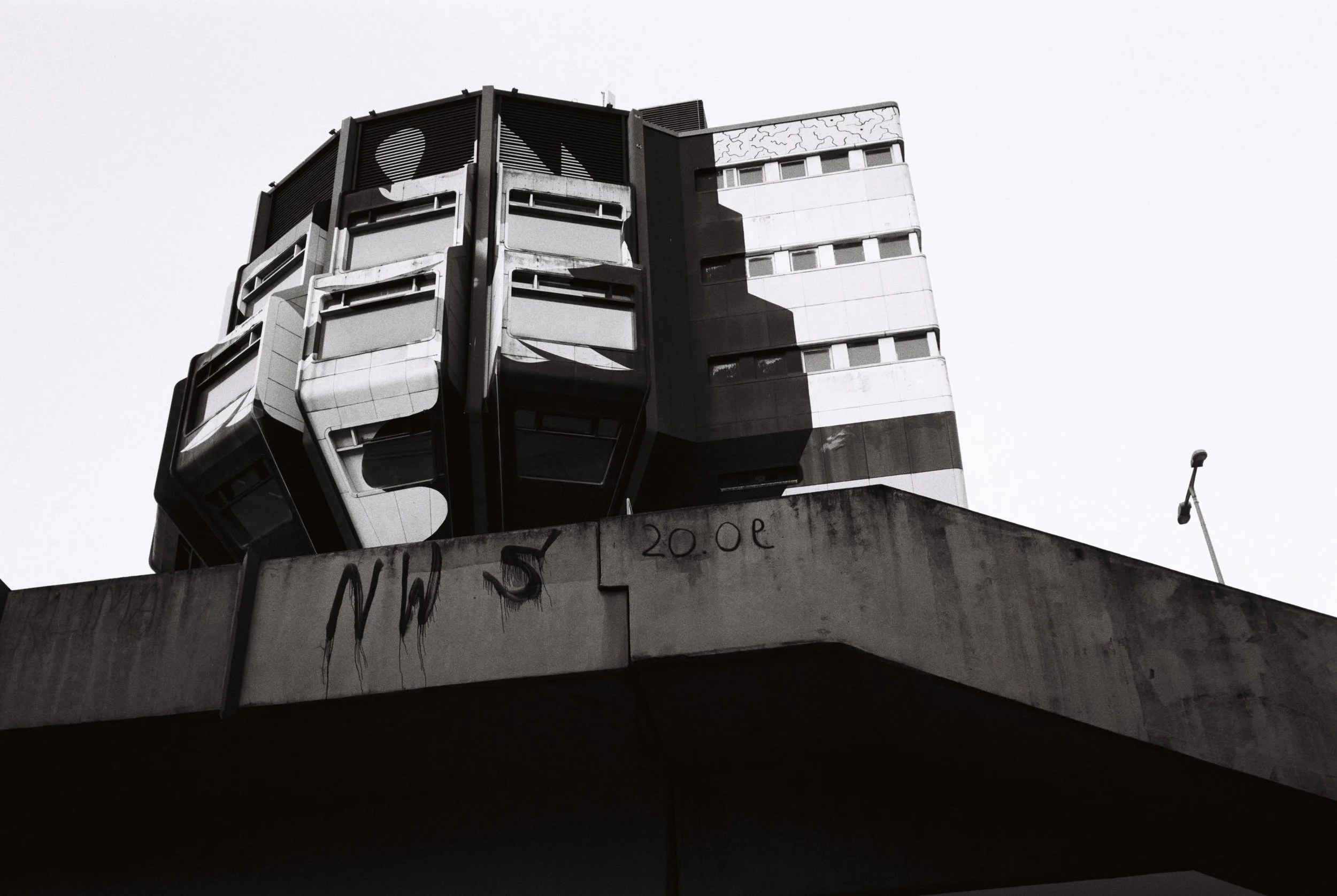 Bierpinsel II, 2025