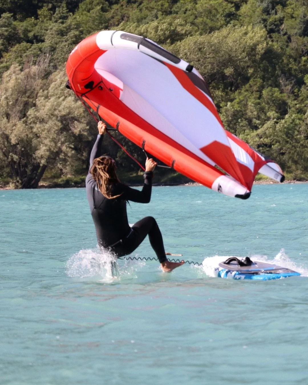 C&rsquo;est lundi ! Bonne semaine &agrave; tous ! ☀️
#wingfoil 
#funny