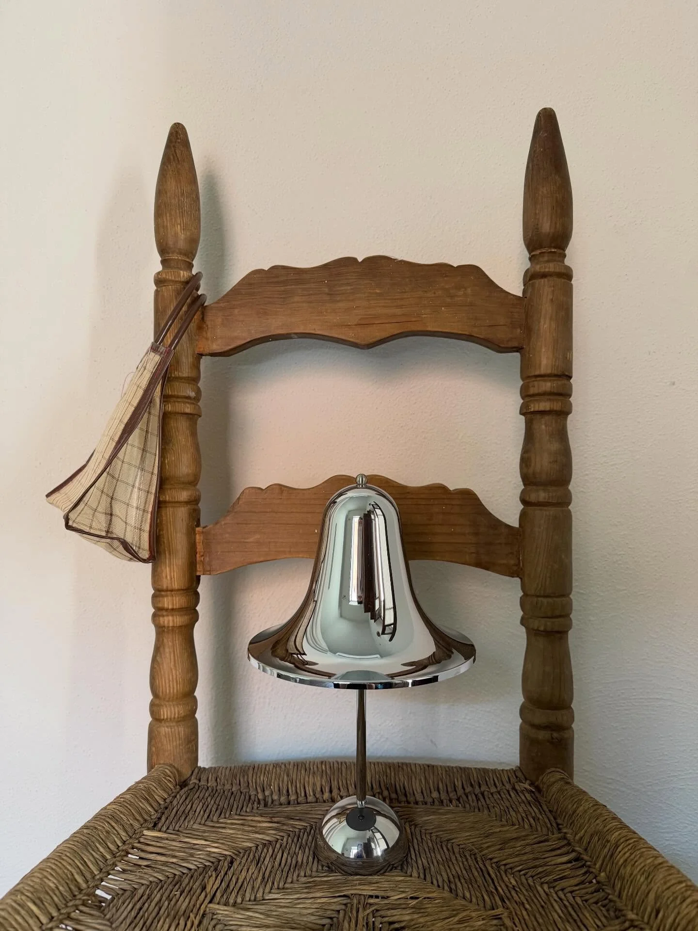 San Miguel project install day two - fueled by espresso, pastries, and coca cola light.

@posercreative