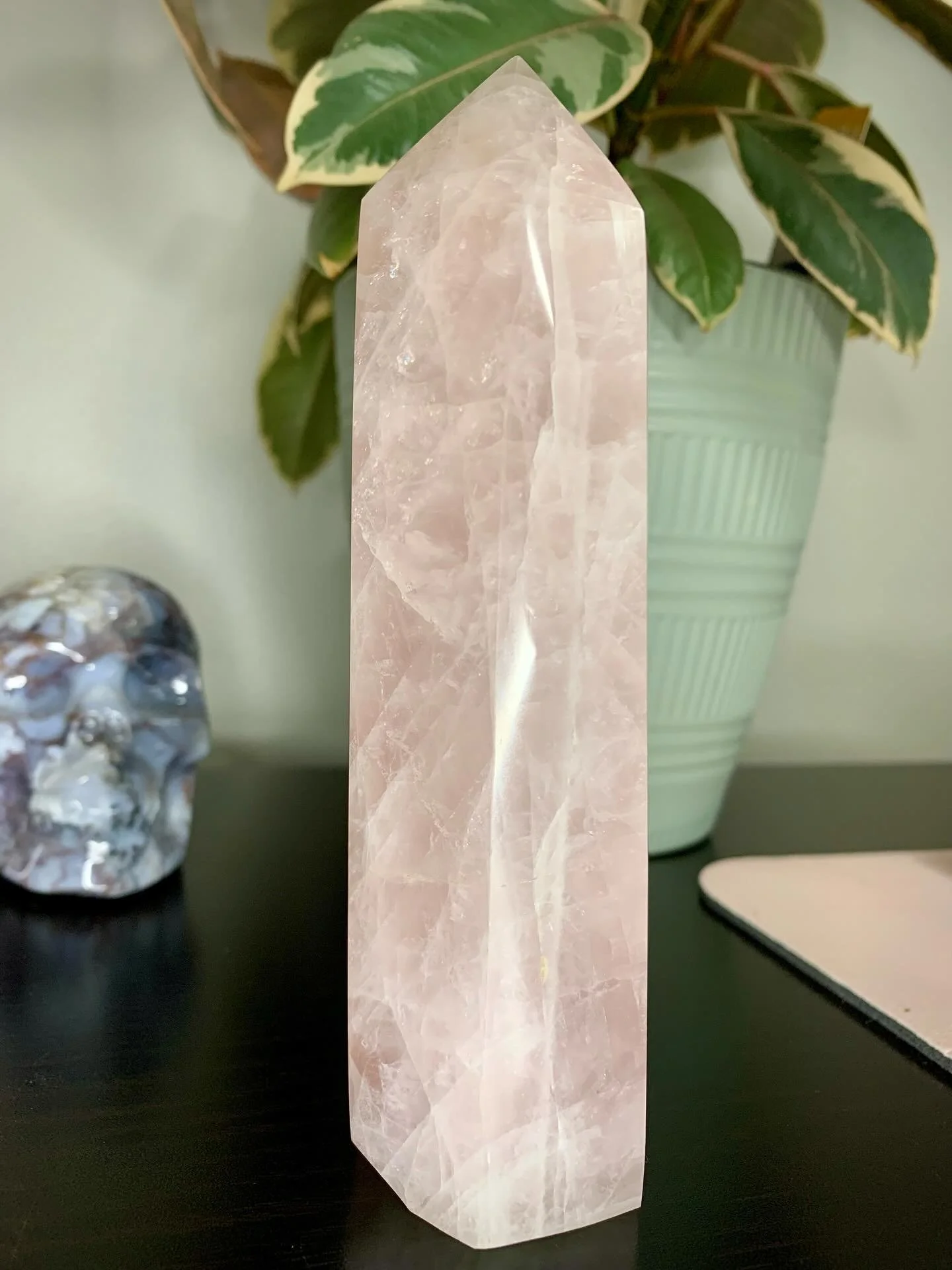 𝓡𝓸𝓼𝓮 𝓠𝓾𝓪𝓻𝓽𝔃 𝓽𝓸𝔀𝓮𝓻𝓼 ✨ (x2) 🎀

🦋 ℕ𝕠𝕨 𝕝𝕚𝕤𝕥𝕖𝕕 https://www.revivalcrystals.com/shop/p/rose-quartz-tower-large

Known for being the stone of universal love, Rose Quartz is thought to restore trust in relationships while encouragin