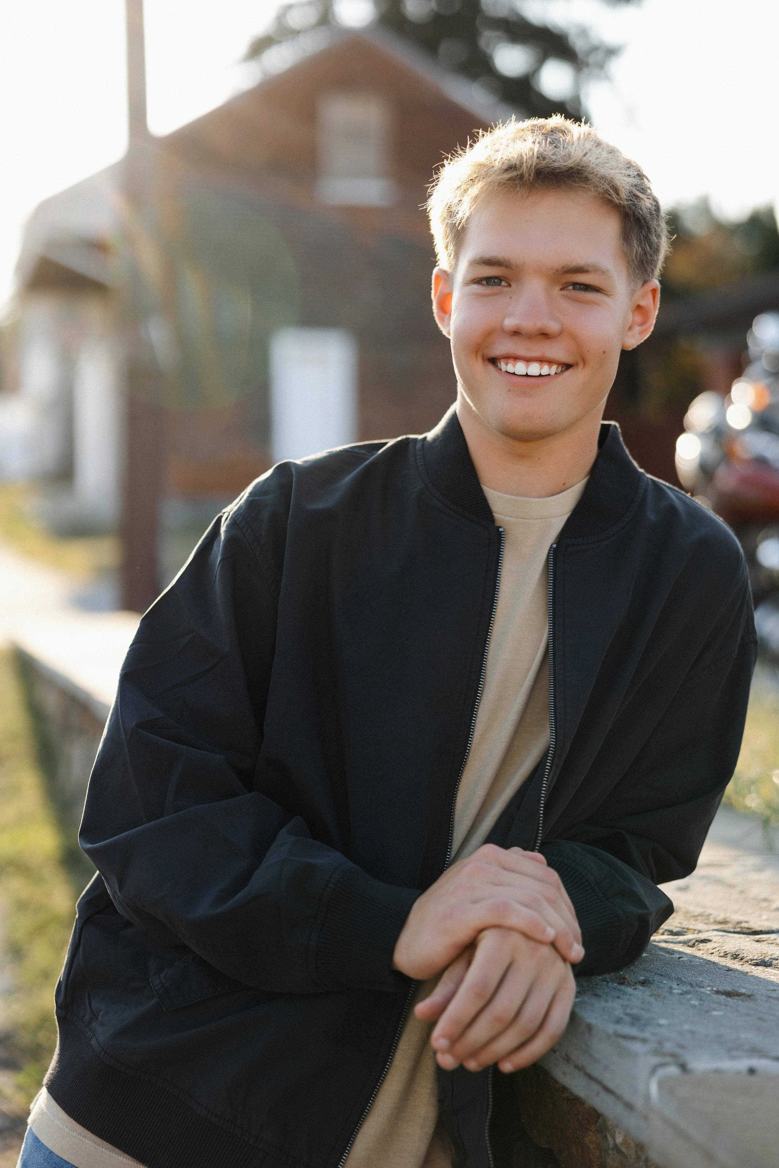 erin elaine photography senior guys