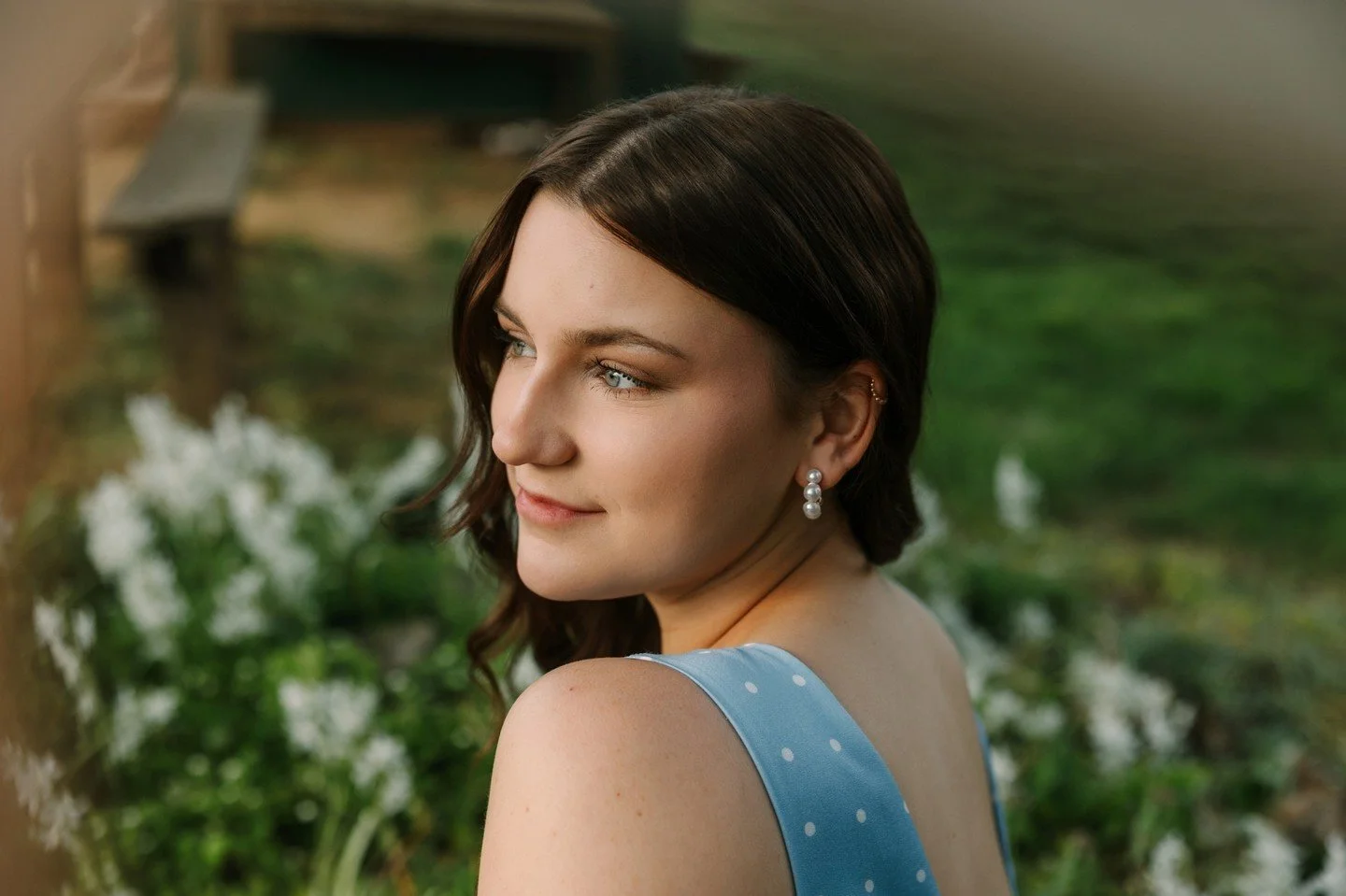 ✨Kendall 🌟
 A little golden-hour stroll through York City for Kendall&rsquo;s spring senior session - yes spring, late to the party on this post. 
But I HAD to share - some of my all time favorites.
 City locations are on my top location list- fille