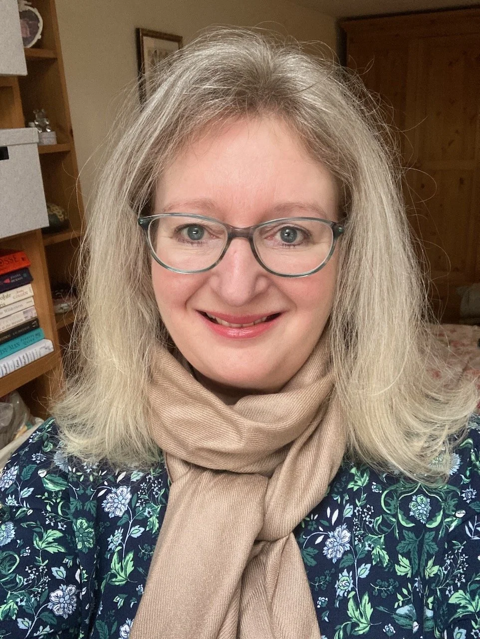 Jane Hinchliffe at home.jpeg