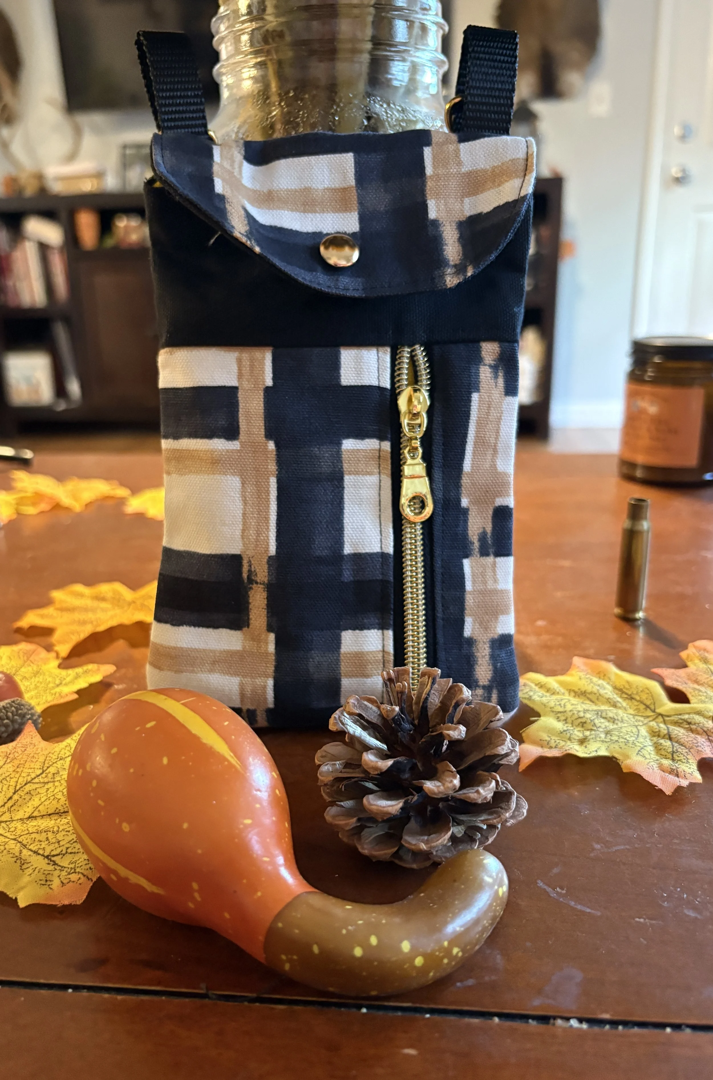 Blue tan stripe (gold zipper)