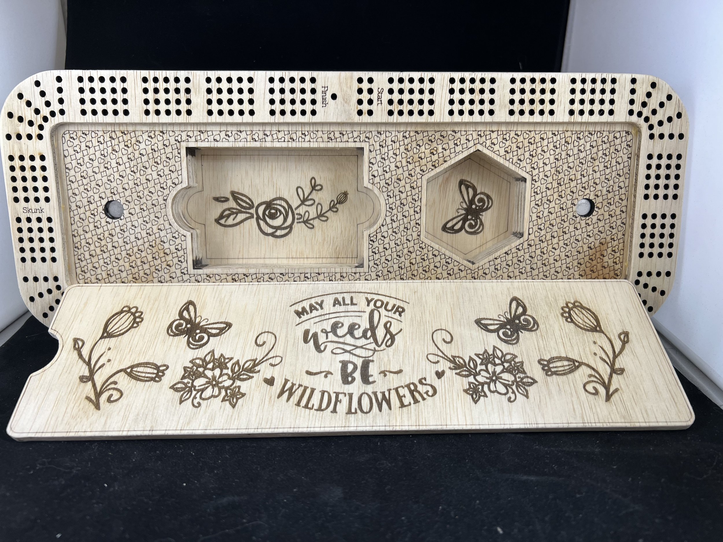 Wildflower rectangle cribbage board