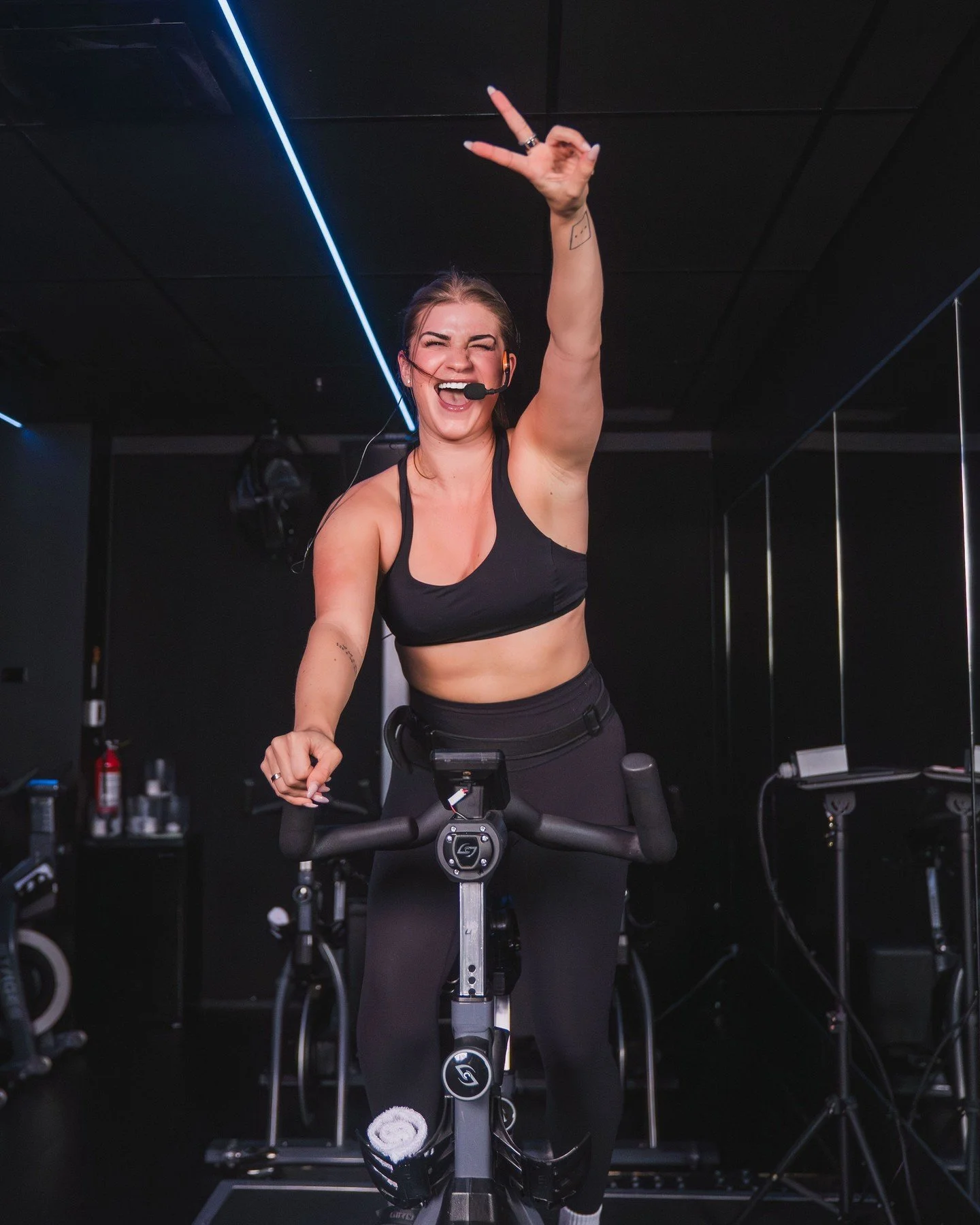 Meet Marinna 👋⁠
⁠
Her pre-class ritual? Mic belt on, jump in the room, and start a full-on dance party to her favourite track 🎶💃 She loves the preamble with the class, the giggles, the silly comments, and then going all in. That first peak track? 
