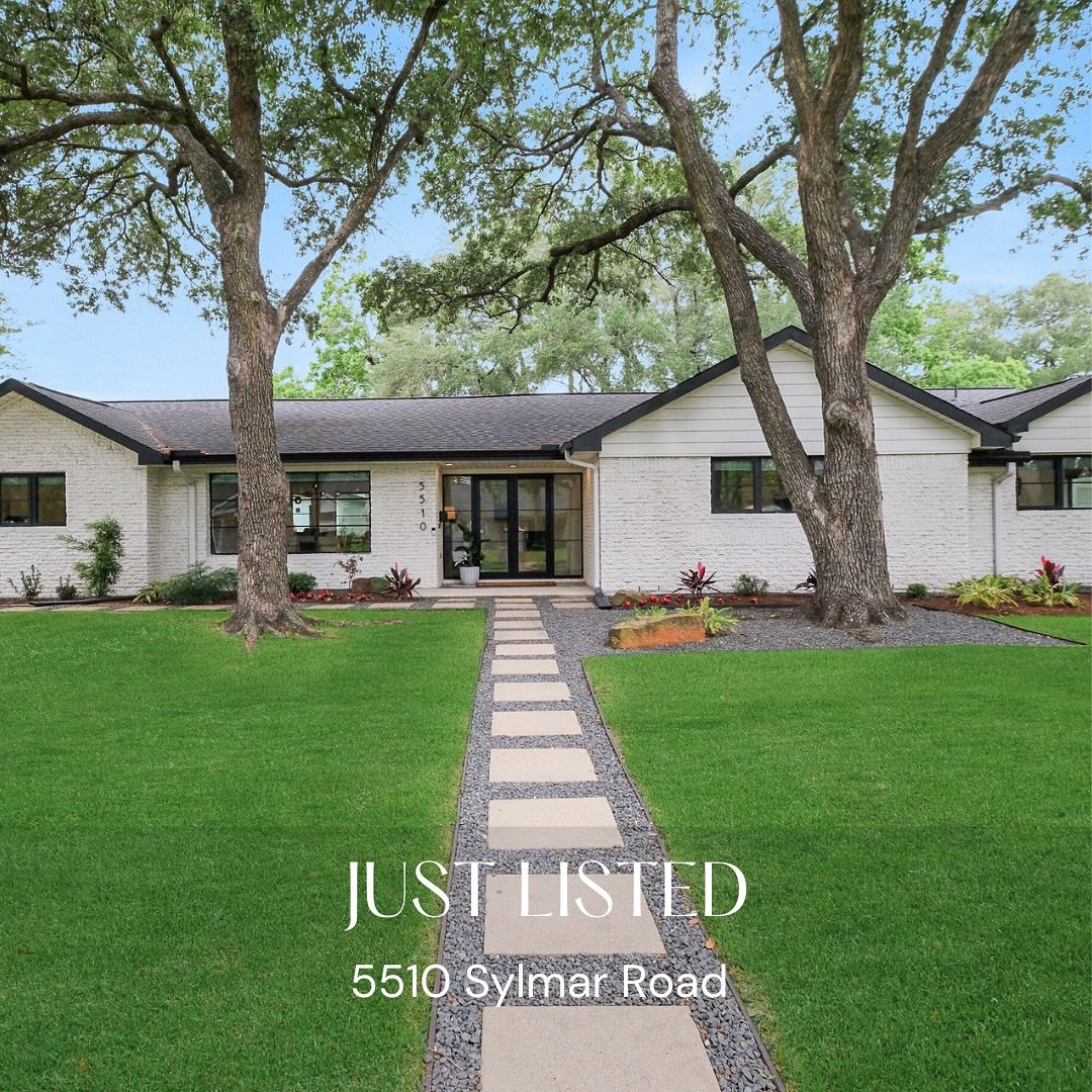 Just Listed | 5510 Sylmar
Stunning Bellaire-area home completely reimagined in 2020&mdash;taken to the studs and rebuilt with high-end finishes and modern comfort in mind! Think new everything&mdash;roof, plumbing, electrical, HVAC, ductwork, tankles