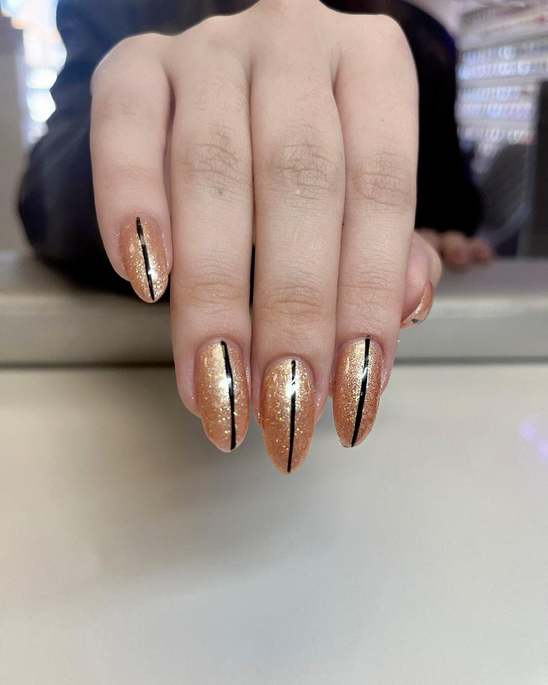 Don't let the weather take a toll on your nails. Book now with the link in our bio and we'll give them some much needed TLC!

#delawarenailsalons #pikecreekdelaware #nailsoftheweek #delawarenails #nailsofdelaware #landenbergpa #dippowdernails #delawa
