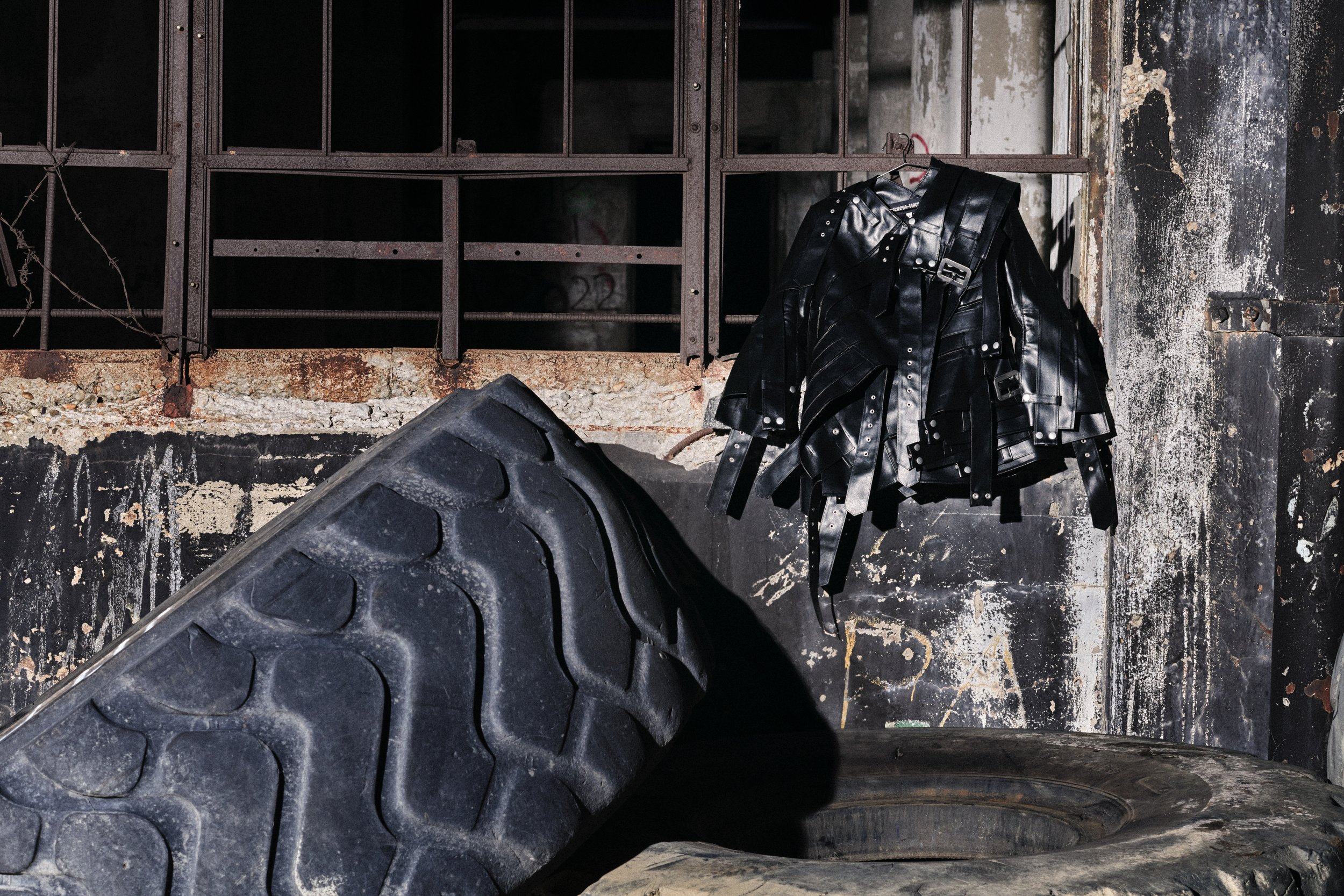 91_RULES_GRAILED_CAMPAIGN_Sh_14_002.jpeg