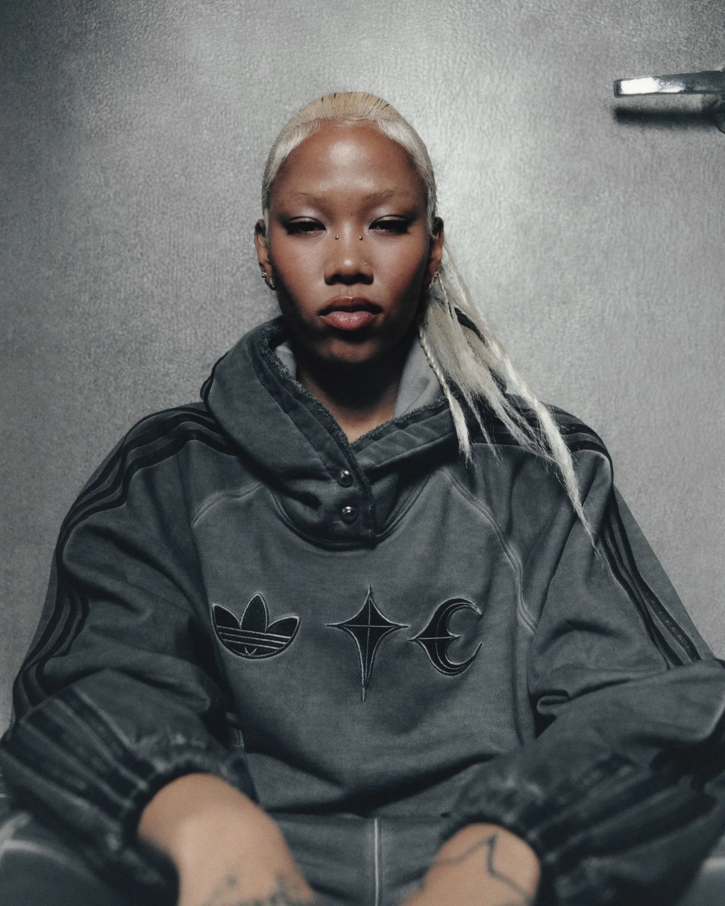 image-1774217884-2 2.JPG