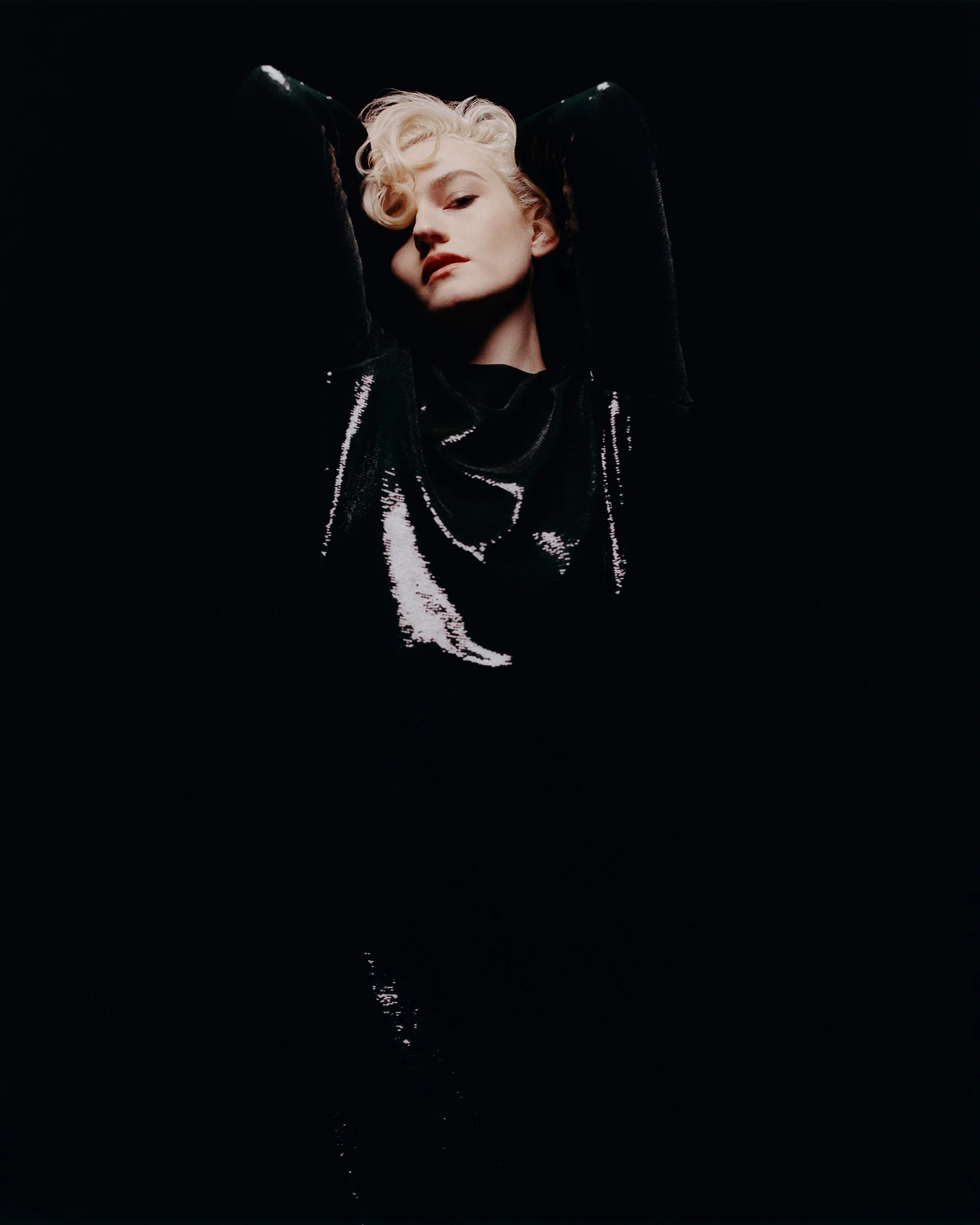 JULIA_GARNER_BY_ERIKA_KAMANO_IMAGE_8.jpg