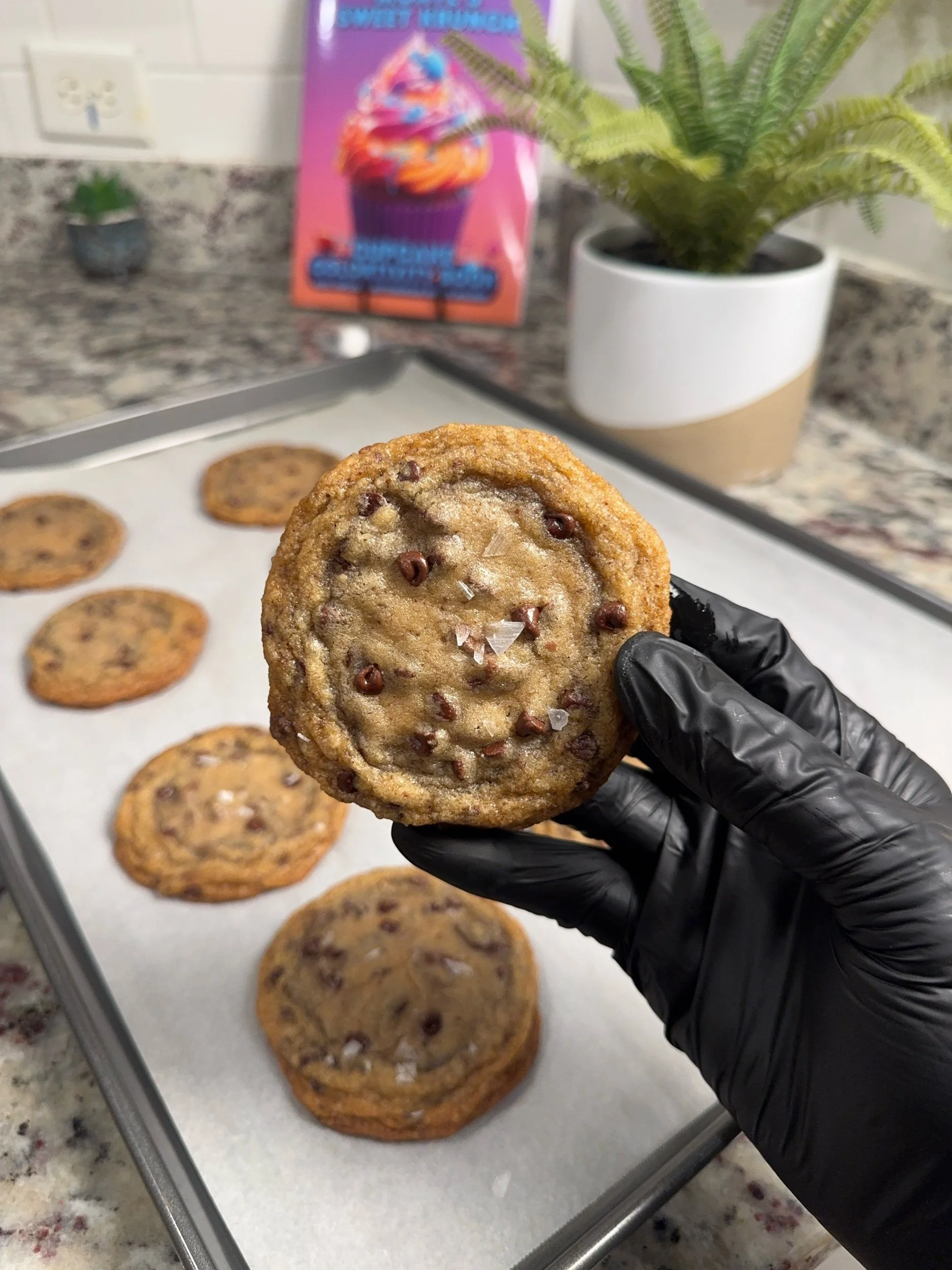 Signature Brown Butter Chocolate Chip Cookies: 1 Dozen(12)