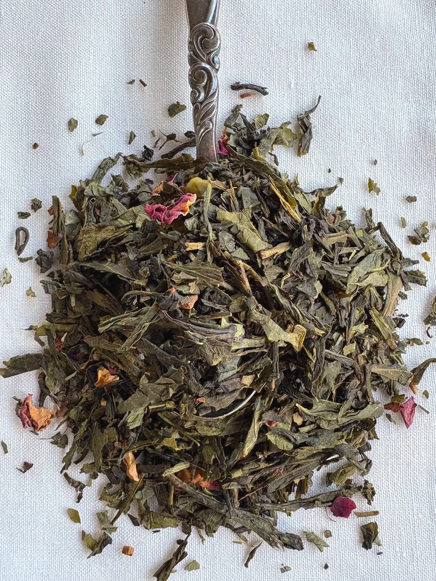 Raspberry Pistachio loose leaf tea by Saturday Morning Tea co.