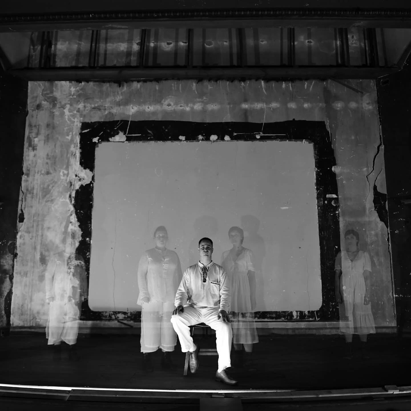 Meet Robin, cellist, technical director, and media composer &amp; archivist for Specter. Robin Lane is a cellist, composer, educator, music producer, and sound engineer living in Portland, Maine. In 2024, Lane graduated Magna Cum Laude from the Unive