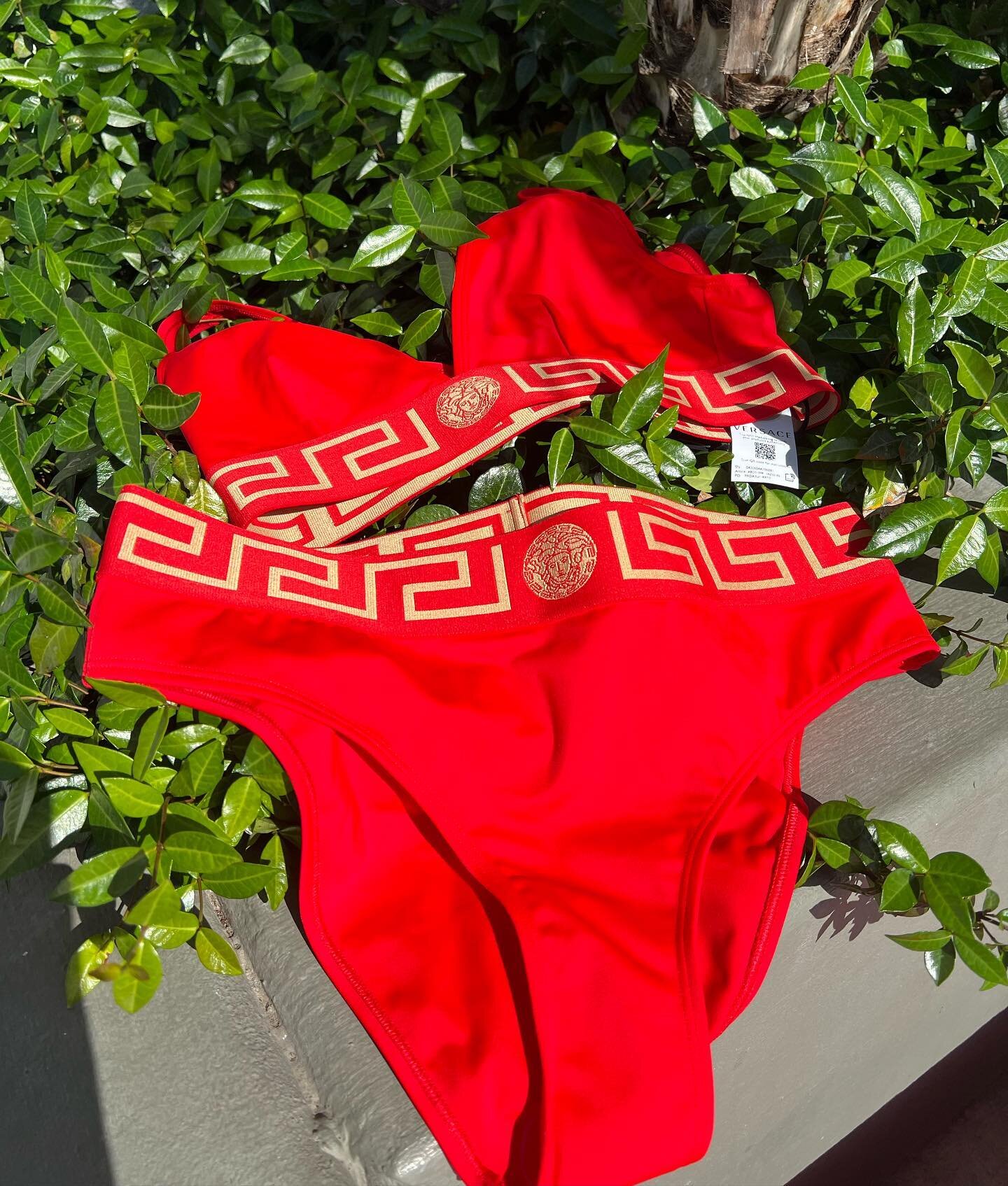 VERSACE all summer❤️
-available/disponible 

Greca Border Bikini Top and Briefs 
Size 4 = L 
Retail with tax $435 + 

Our price $299 available online
Link in bio 

Available/Disponible Online Now

www.shopfarashascloset.com

***LAYAWAY OPTIONS 
***NO
