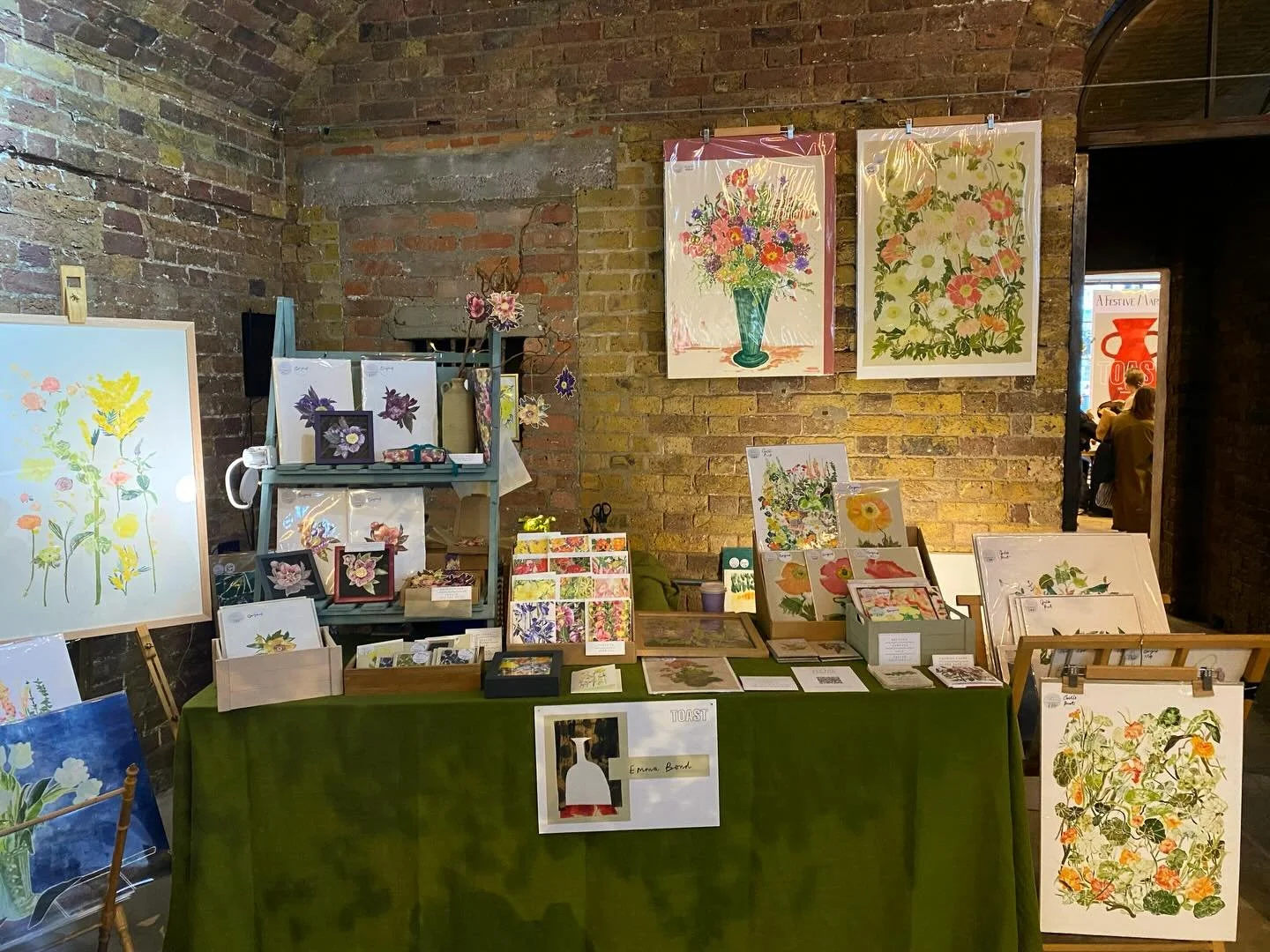 It&rsquo;s the last day of @toast Festive Market today. 40 makers in one very beautiful space.

Open today from 11am-5pm 
Kachette, Shoreditch