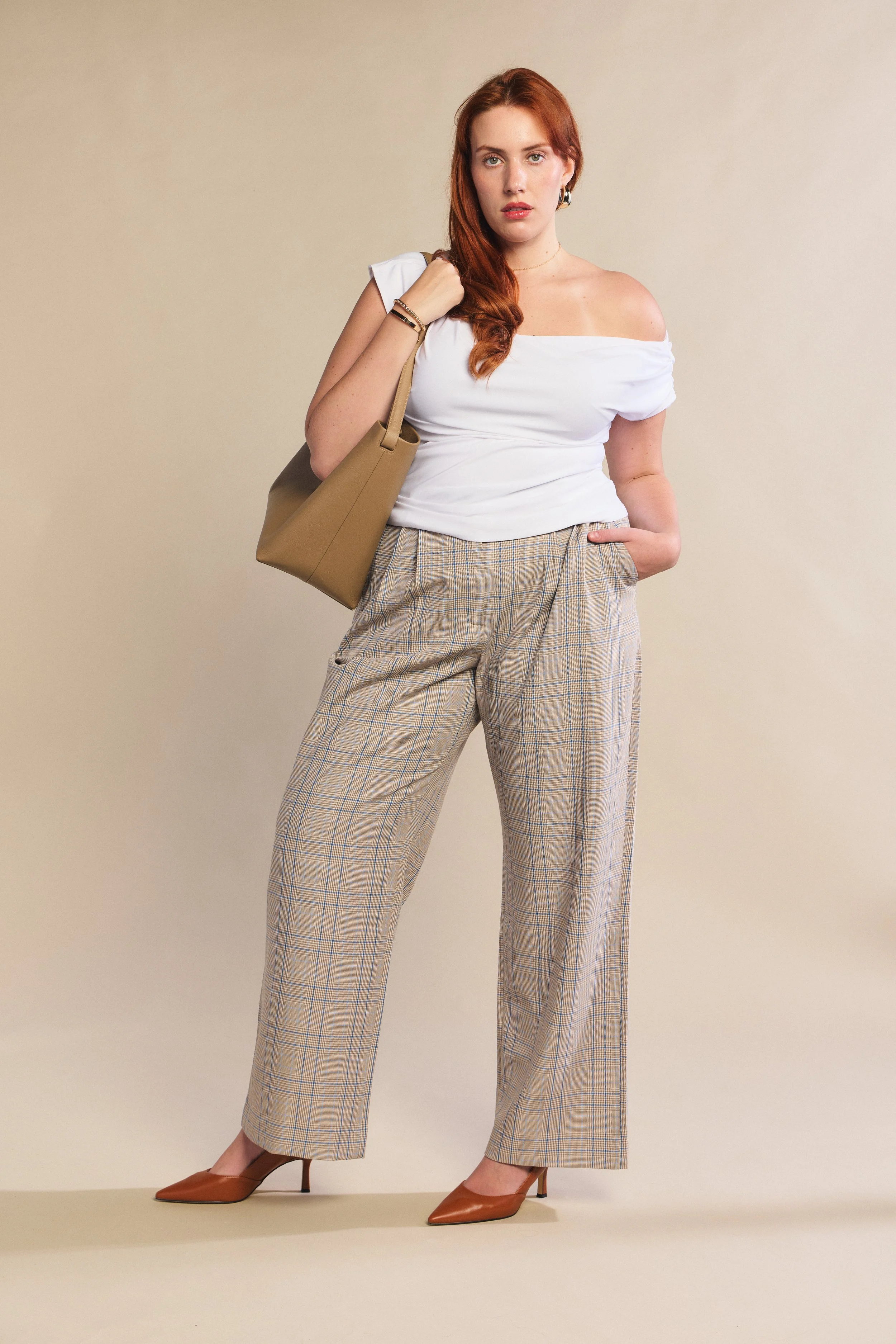 byr-abercrombie-fitch-curve-love-af-sloane-tailored-hardware-wide-leg-pant-ahuang-8330_preview.jpg