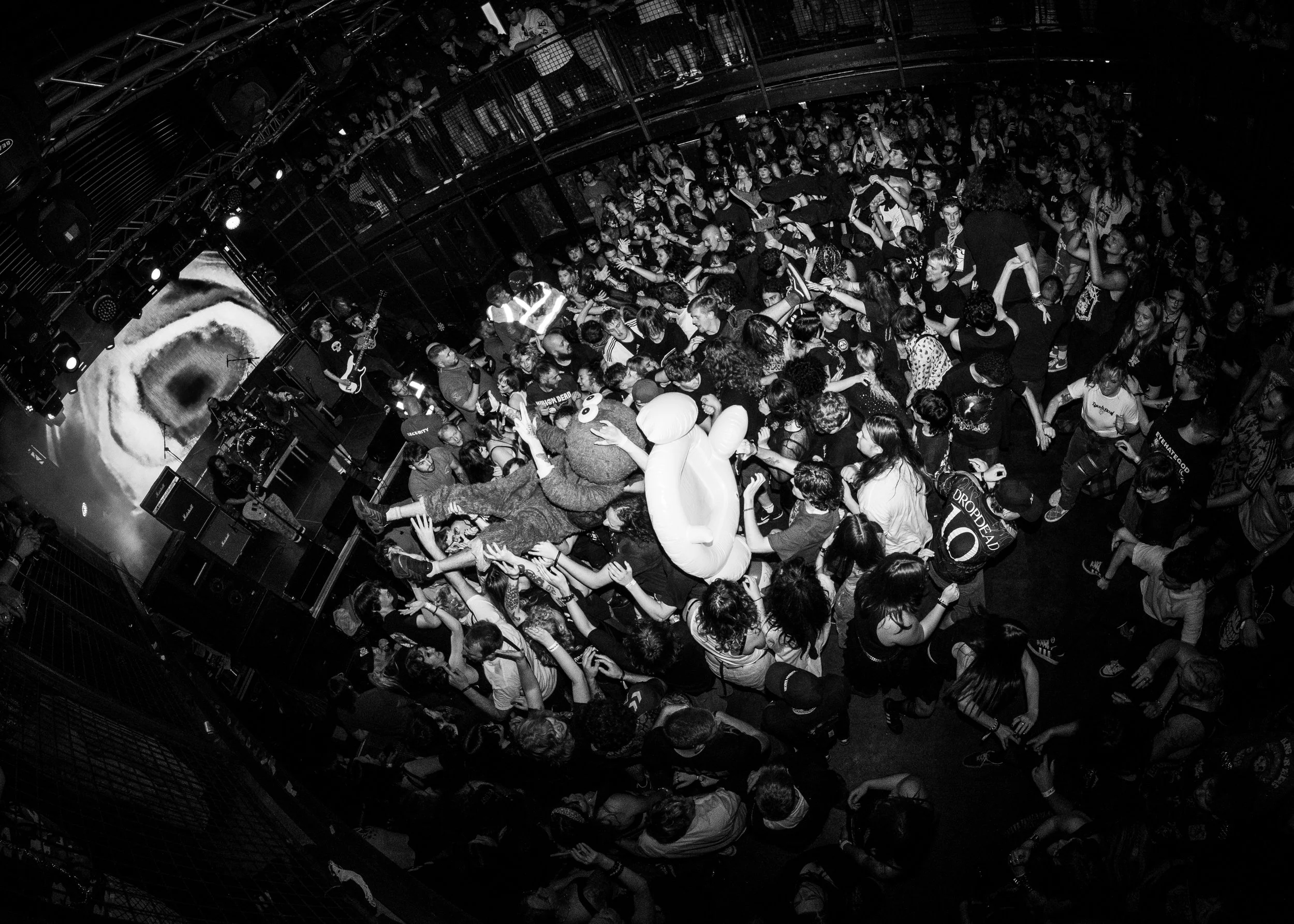 SPLIT CHAIN - BURN IT DOWN-11.JPG