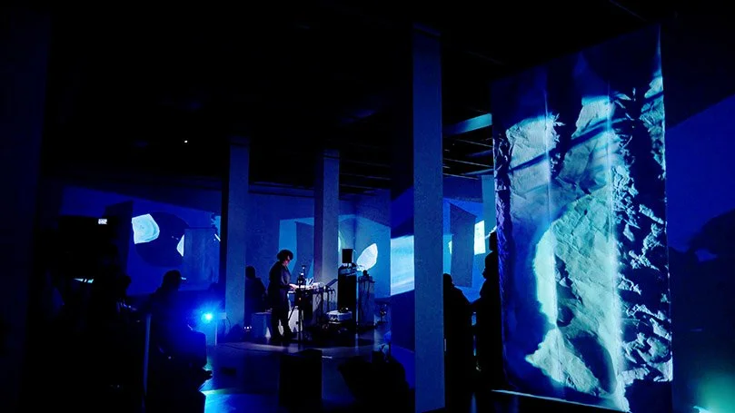 4web_VGBild-Kunst_INTER_SECTION_photo_TorstenPinne (4).jpg