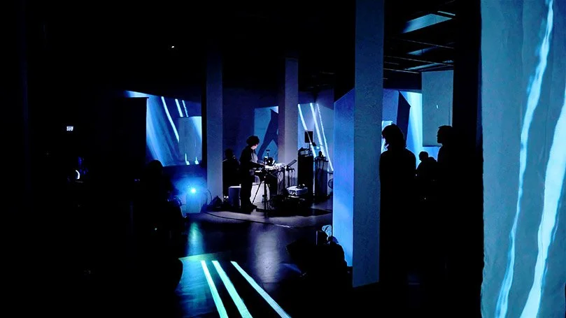 5web_VGBild-Kunst_INTER_SECTION_photo_TorstenPinne (5).jpg