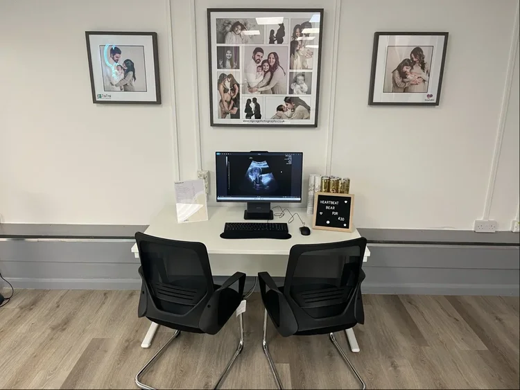 Imaginatal viewing area for pregnancy scan bundles and gifts