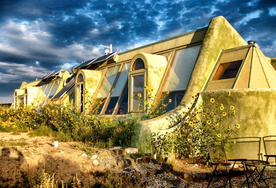 Monday Muse: Earthships