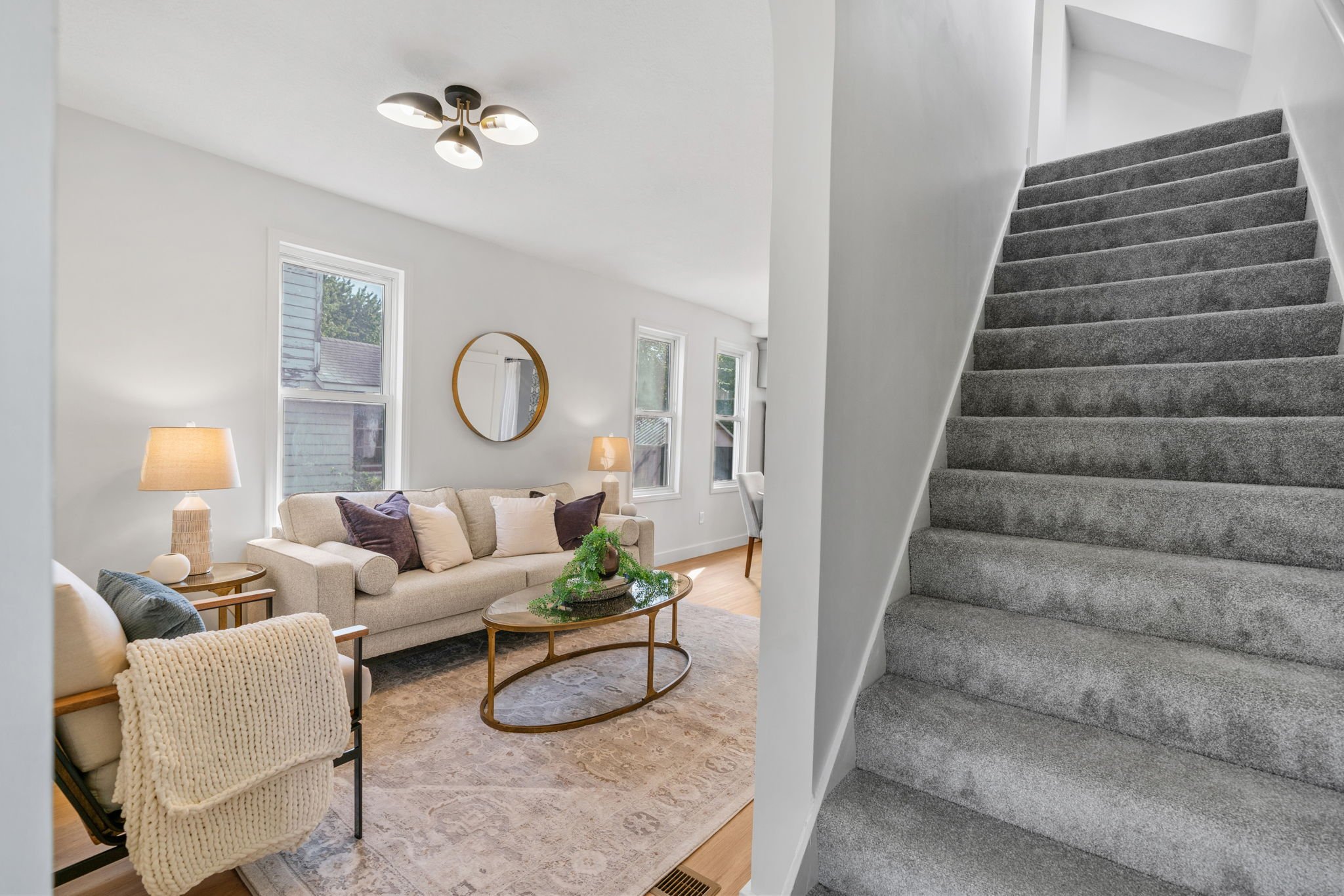 29-web-or-mls-4116 Elliot Ave-29.jpg