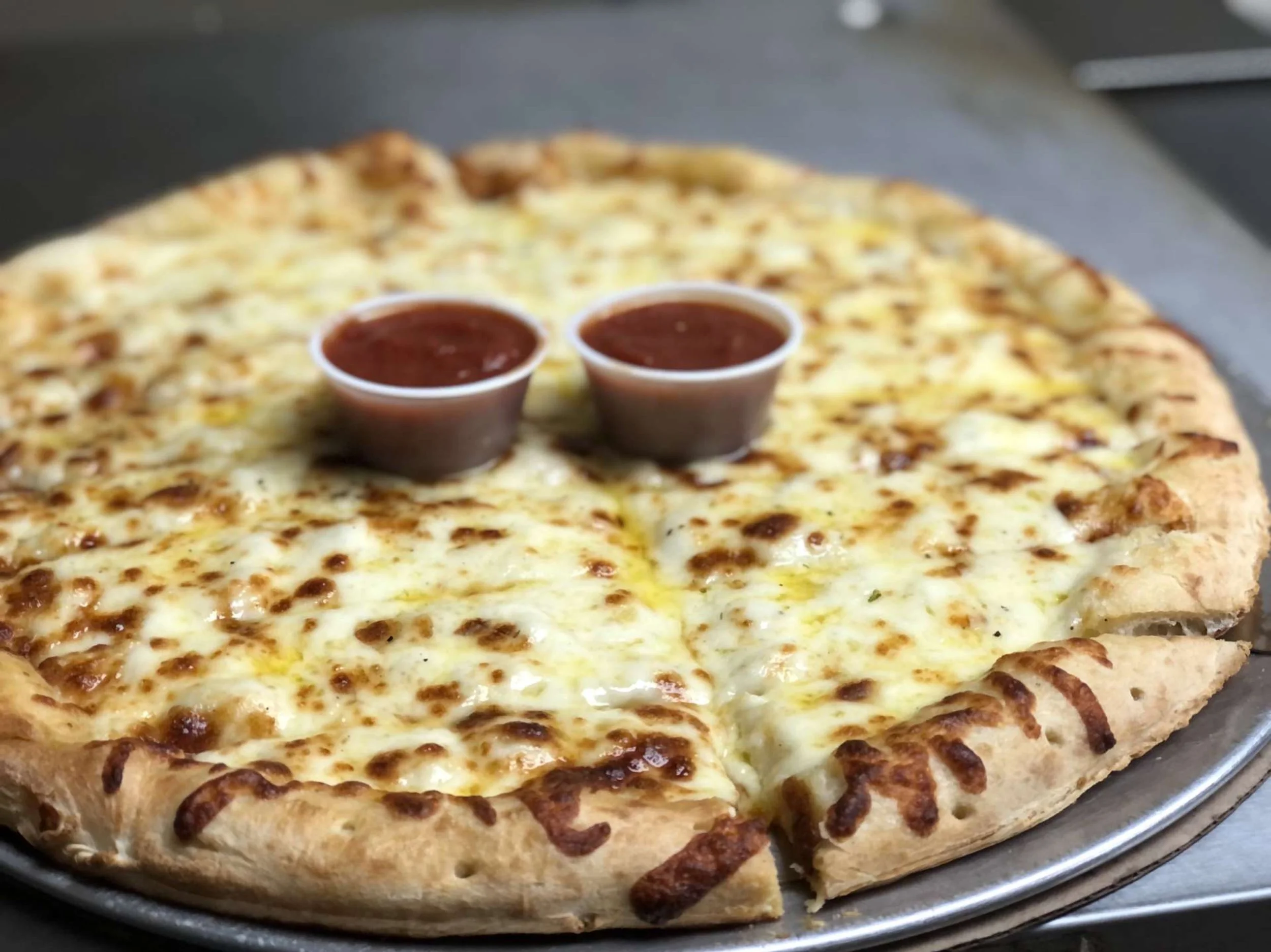 pizza eric 2 .JPG