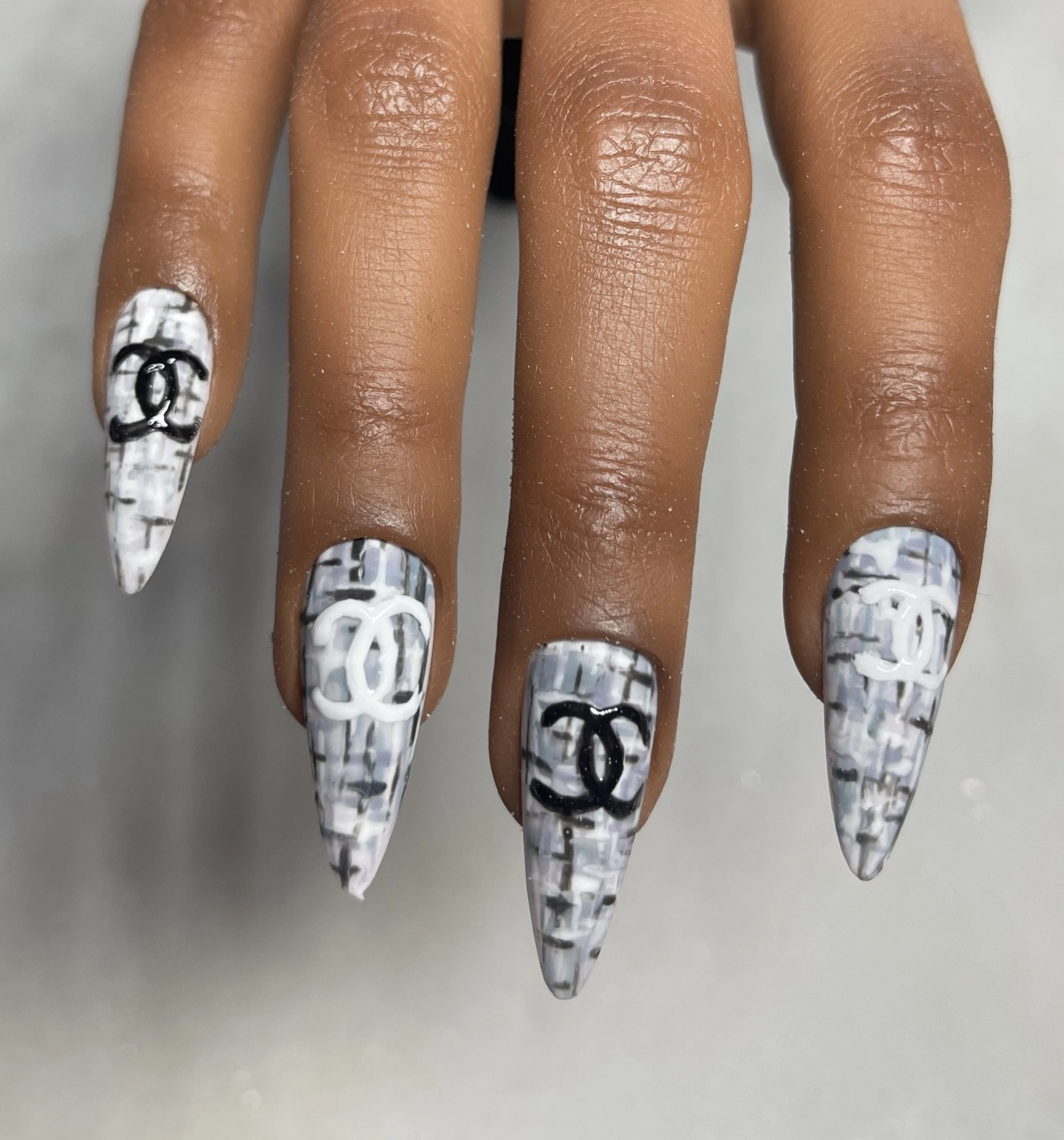 jazzstyle_nails 2.jpeg