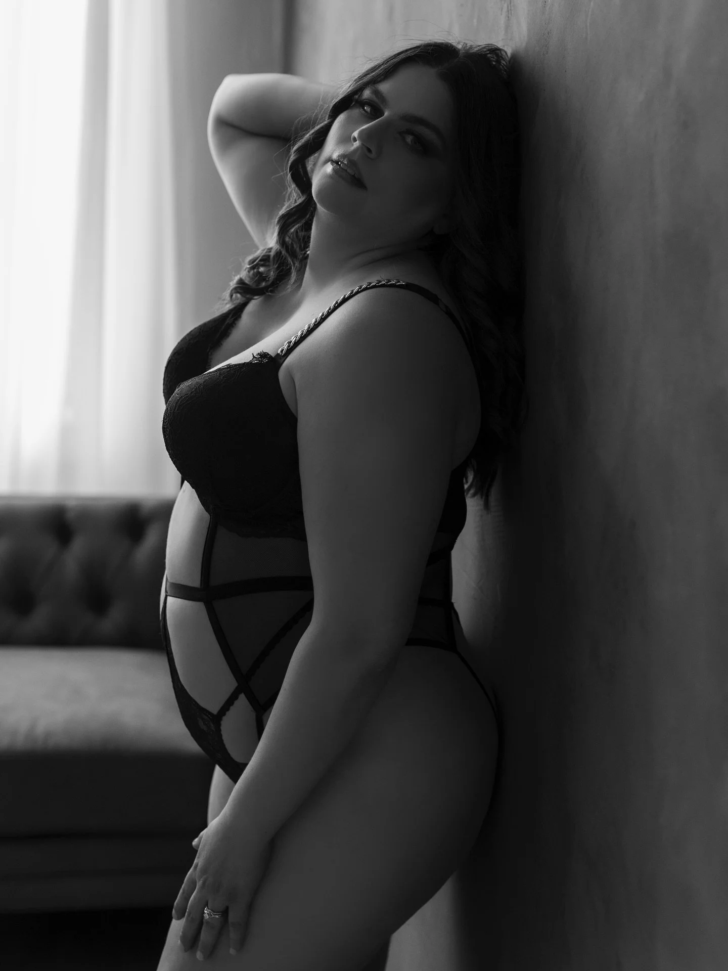 A new fan fav bodysuit in the client closet! The chain detail + the strappy back is even prettier in person 😍 I&rsquo;m trying to get my hands on more sizes for the client closet but for now it&rsquo;s available in size XXL! 🖤

#madisonwi #wisconsi