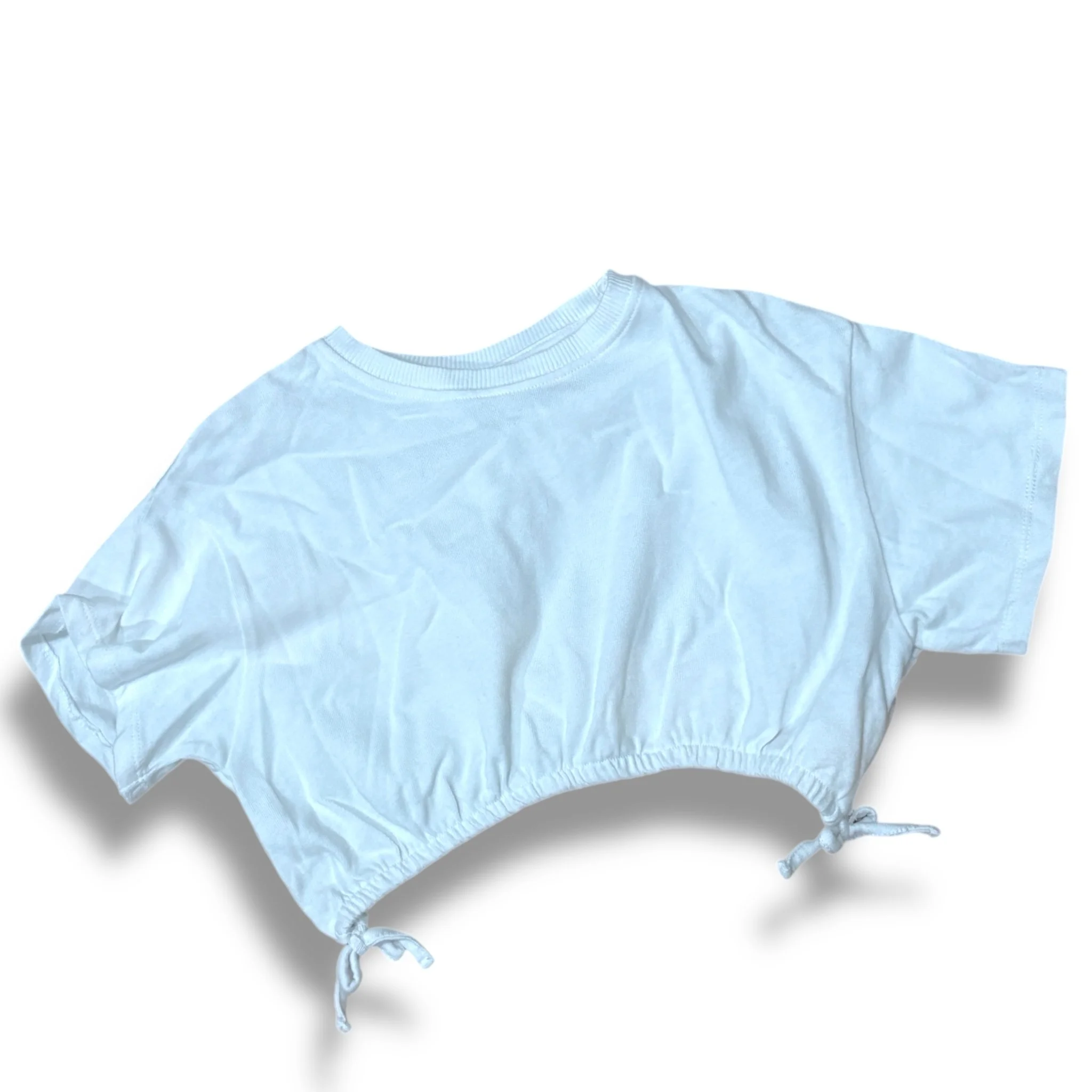 Size 6 Zara white cropped tee with cinch waist