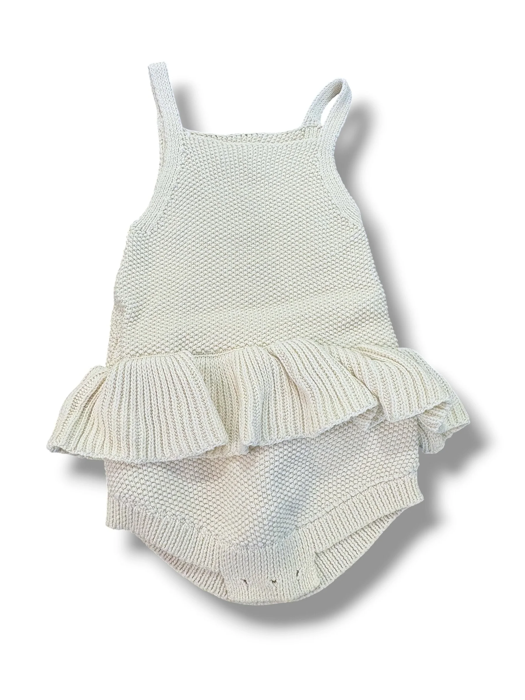 Size 6-12 month Quincy Mae cream knit skirted-bubble