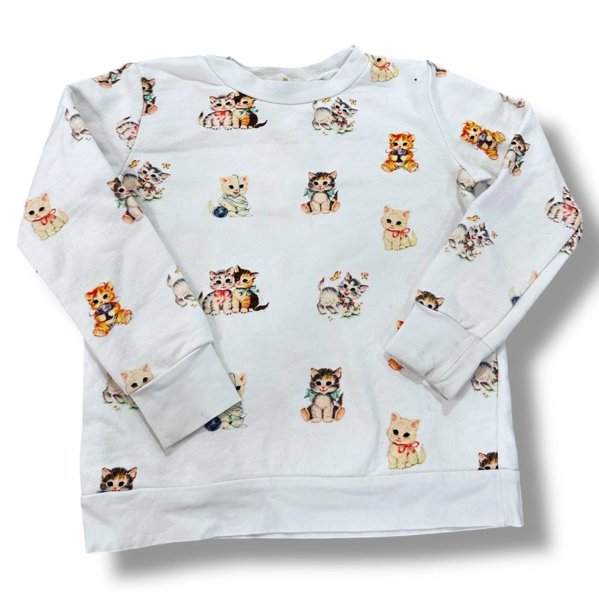 Size 5 Sal and pimenta white cat sweater with spots on cuffs