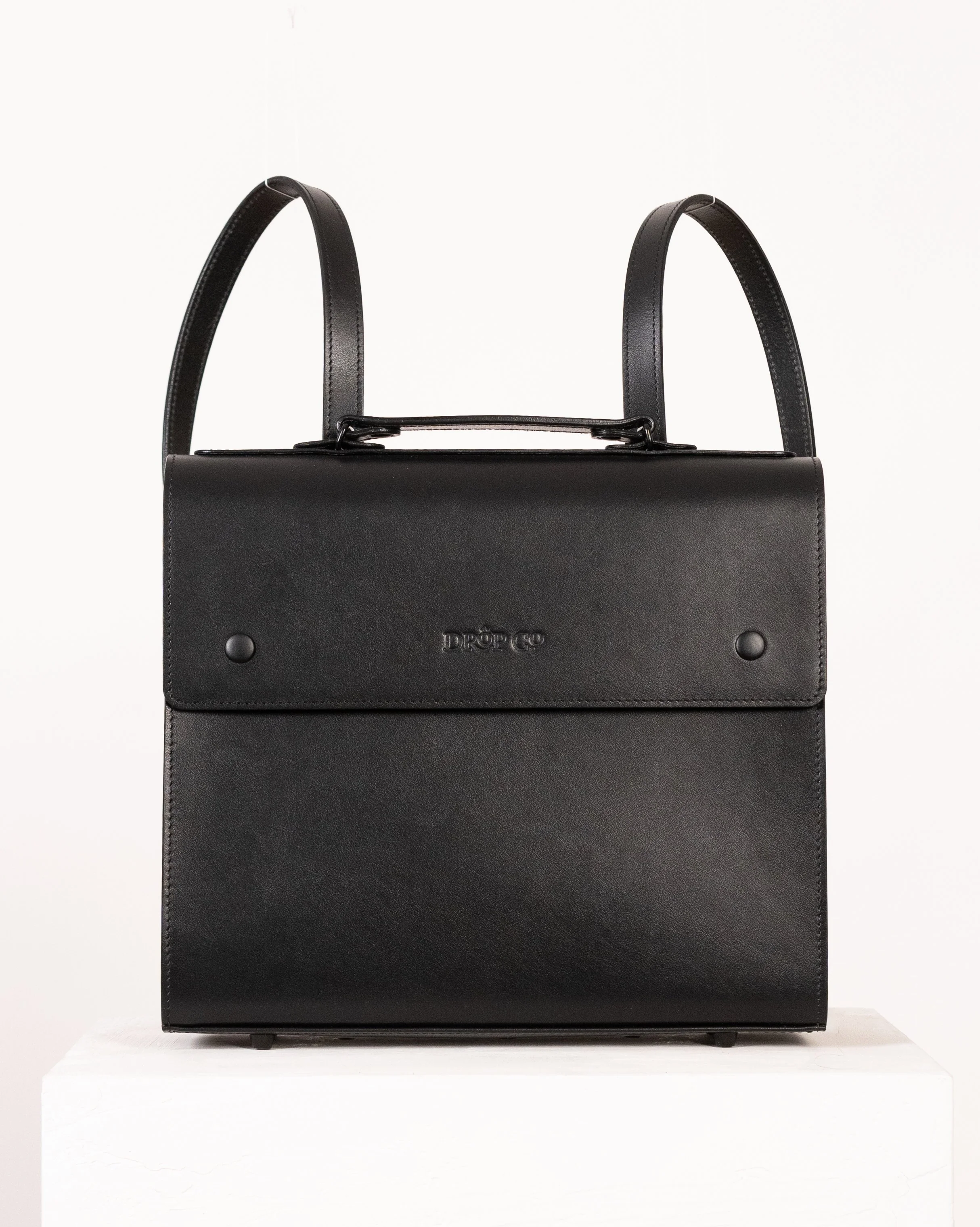 Concierge backpack M - Black