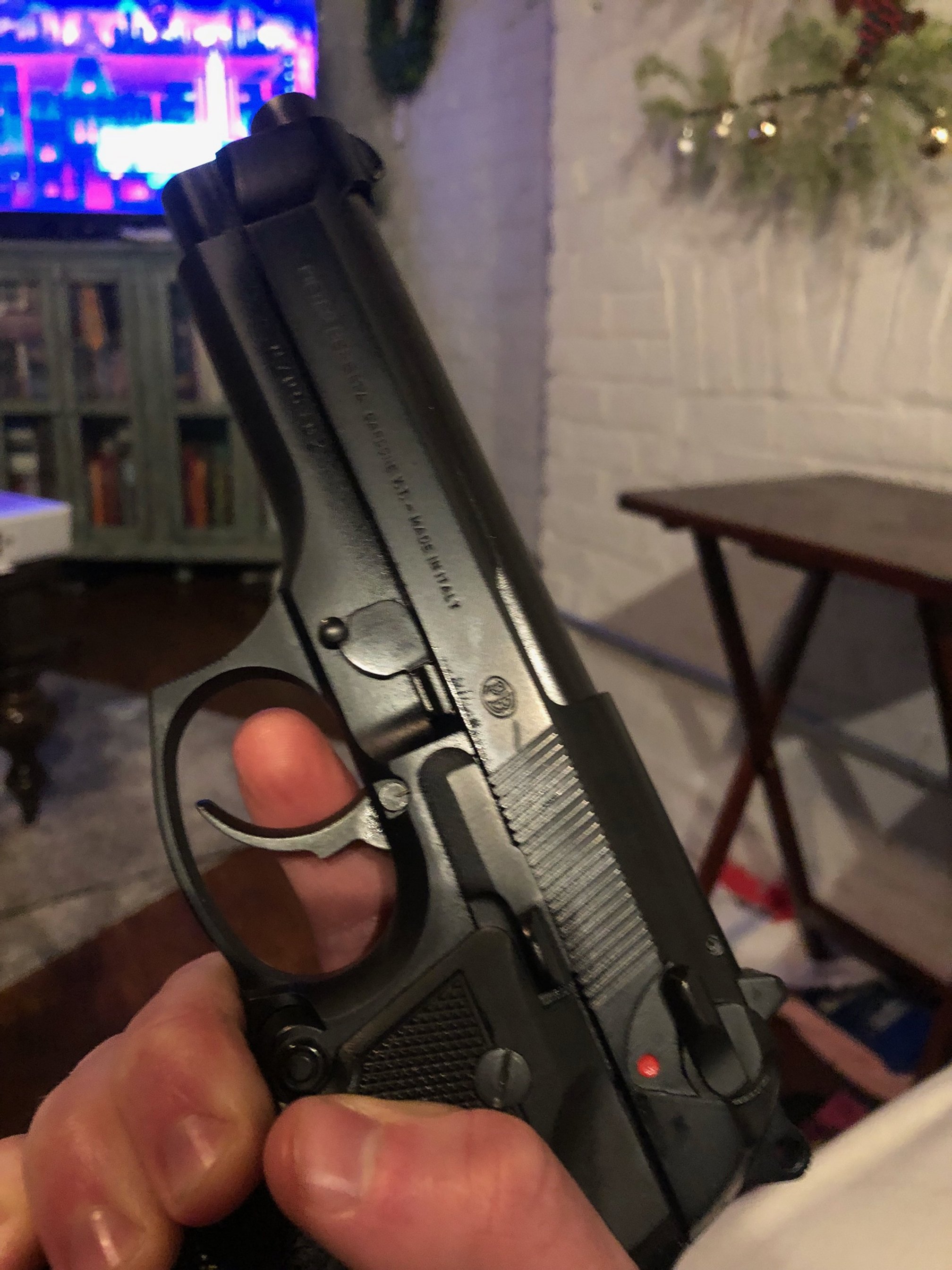 92FS Pistol, Beretta