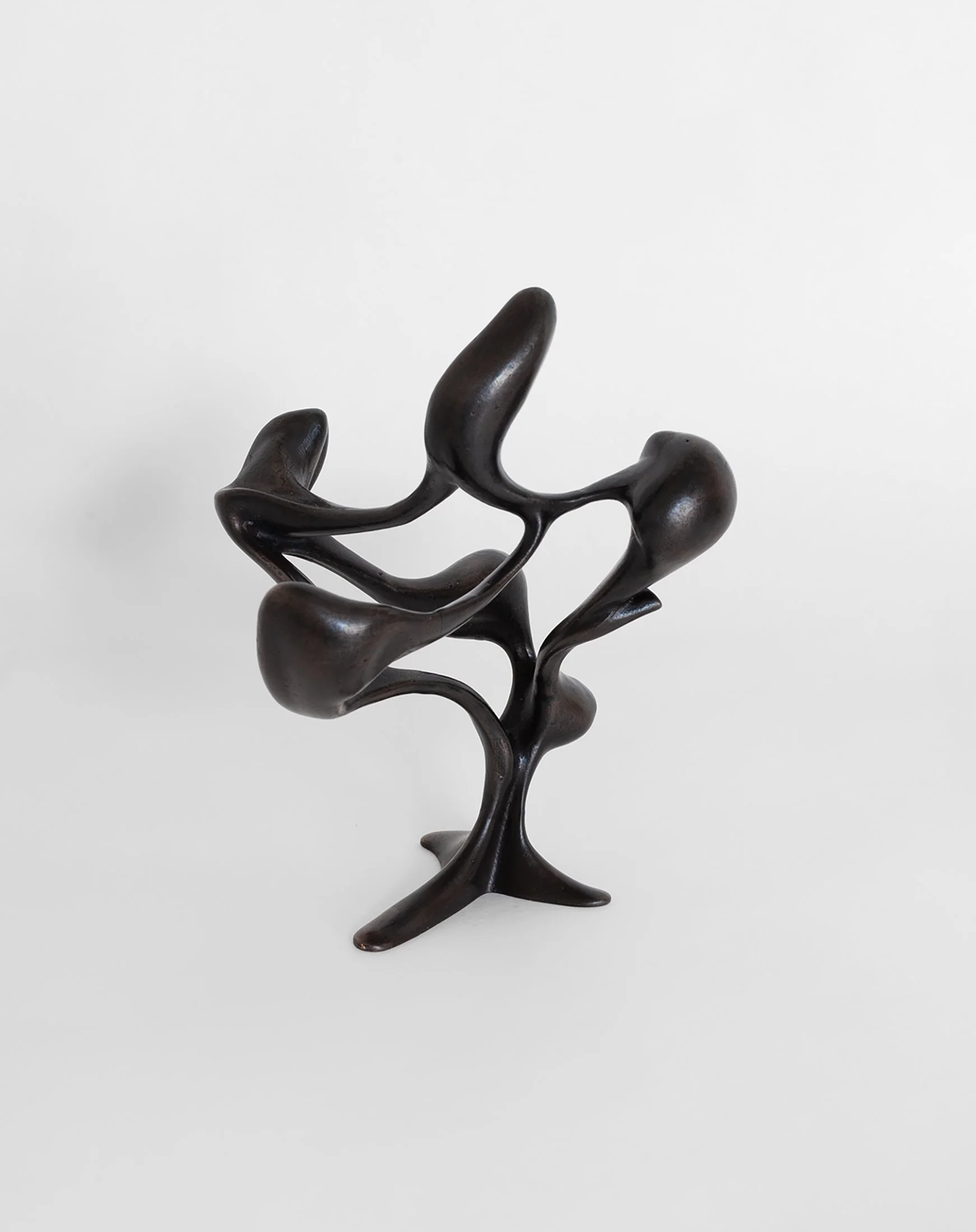 Skipper (2026)   17 x 15 x 12 cm   Patinert bronse   Ed. 15