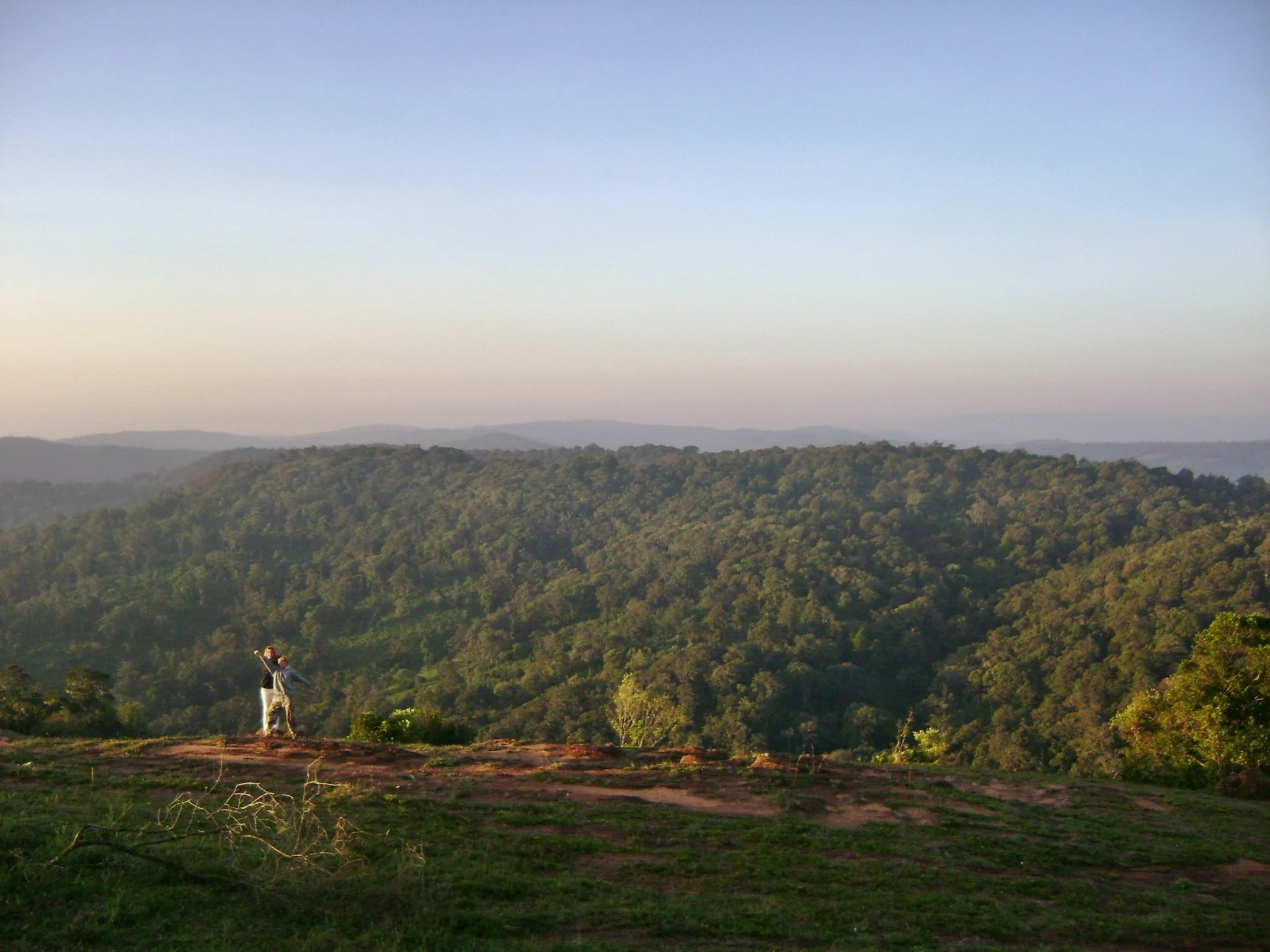 10 Reasons to Go on a Walking Safari