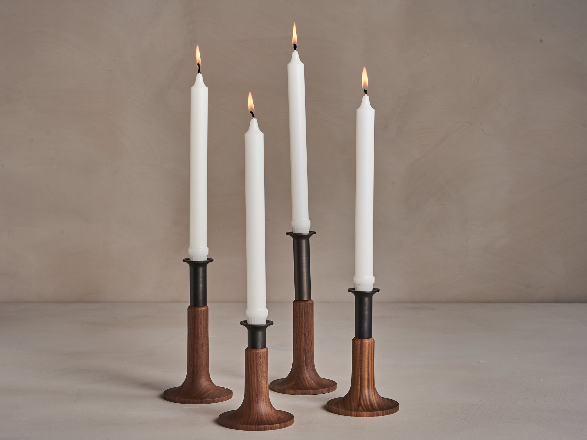 Web_12_8_2022 GARDE_WHEN OBJECTS WORK VALERIE CHOMARAT BRONZE CANDLE HOLDER_WALNUT SET **0063.jpg