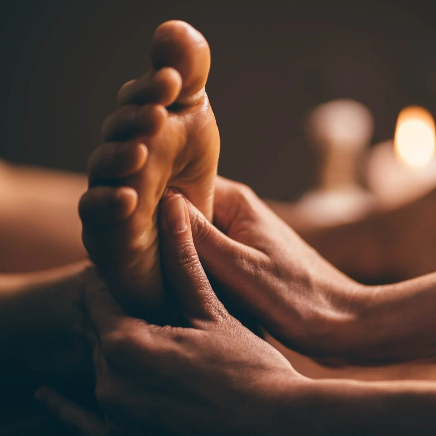 reflexology, plantar fasciitis, ankle and knee massage and treatment bodywork, rebalancing in Pasadena and Los Angeles county