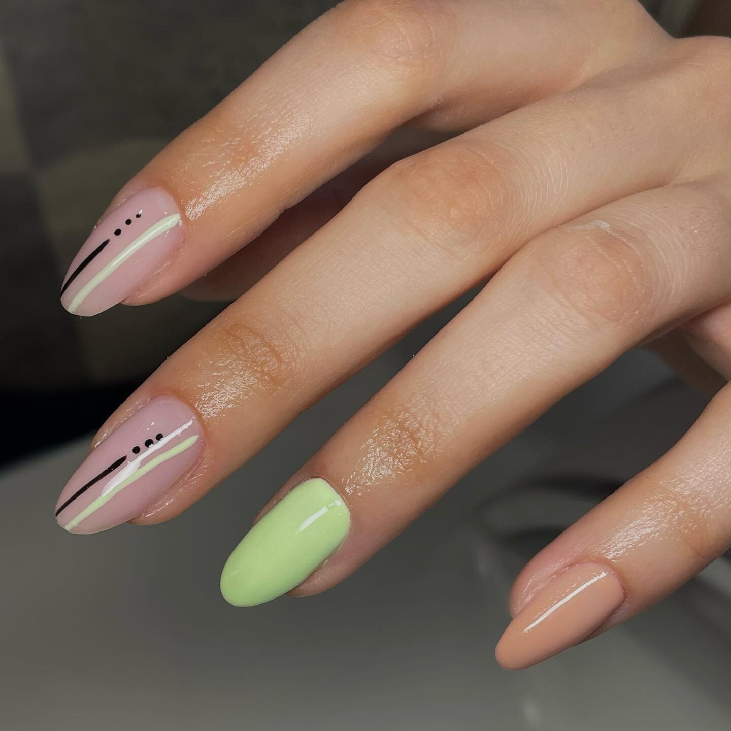 🧚🏻🧚🏻 

#nails #kynnet #kynnethelsinki #nailshelsinki #summernails #nailtrends #nailinspo #timma