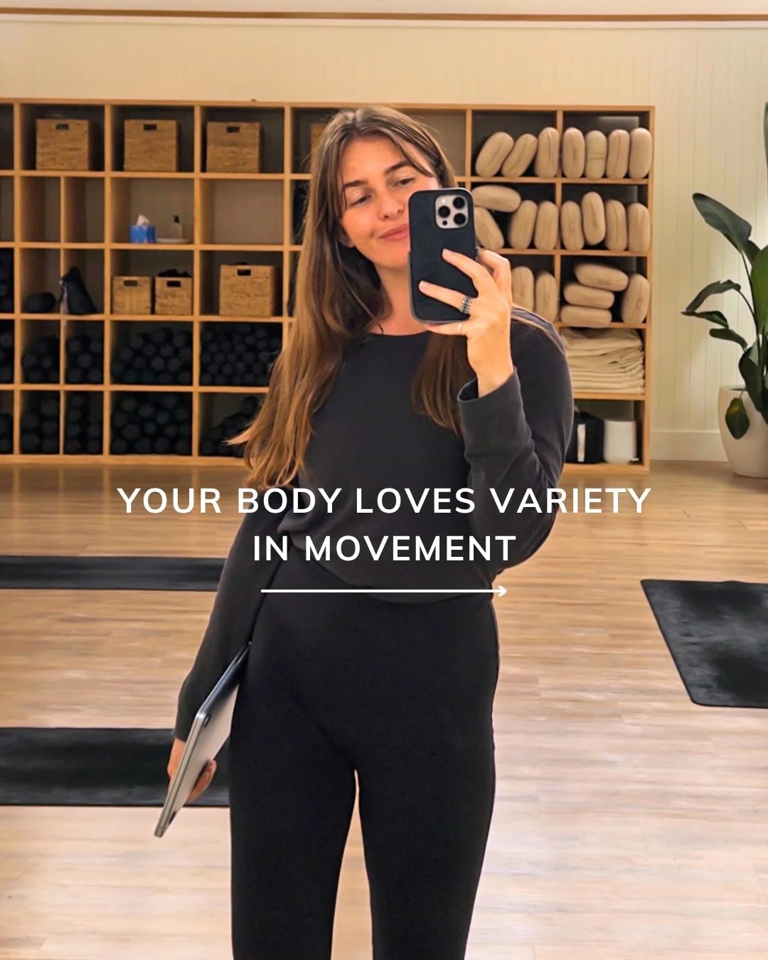 If you&rsquo;re moving the same way every day, please stop. 

Make it diverse &amp; make it joyful 〰️

Join me on YouTube if you&rsquo;re needing some movement inspiration 🌹 link in bio x