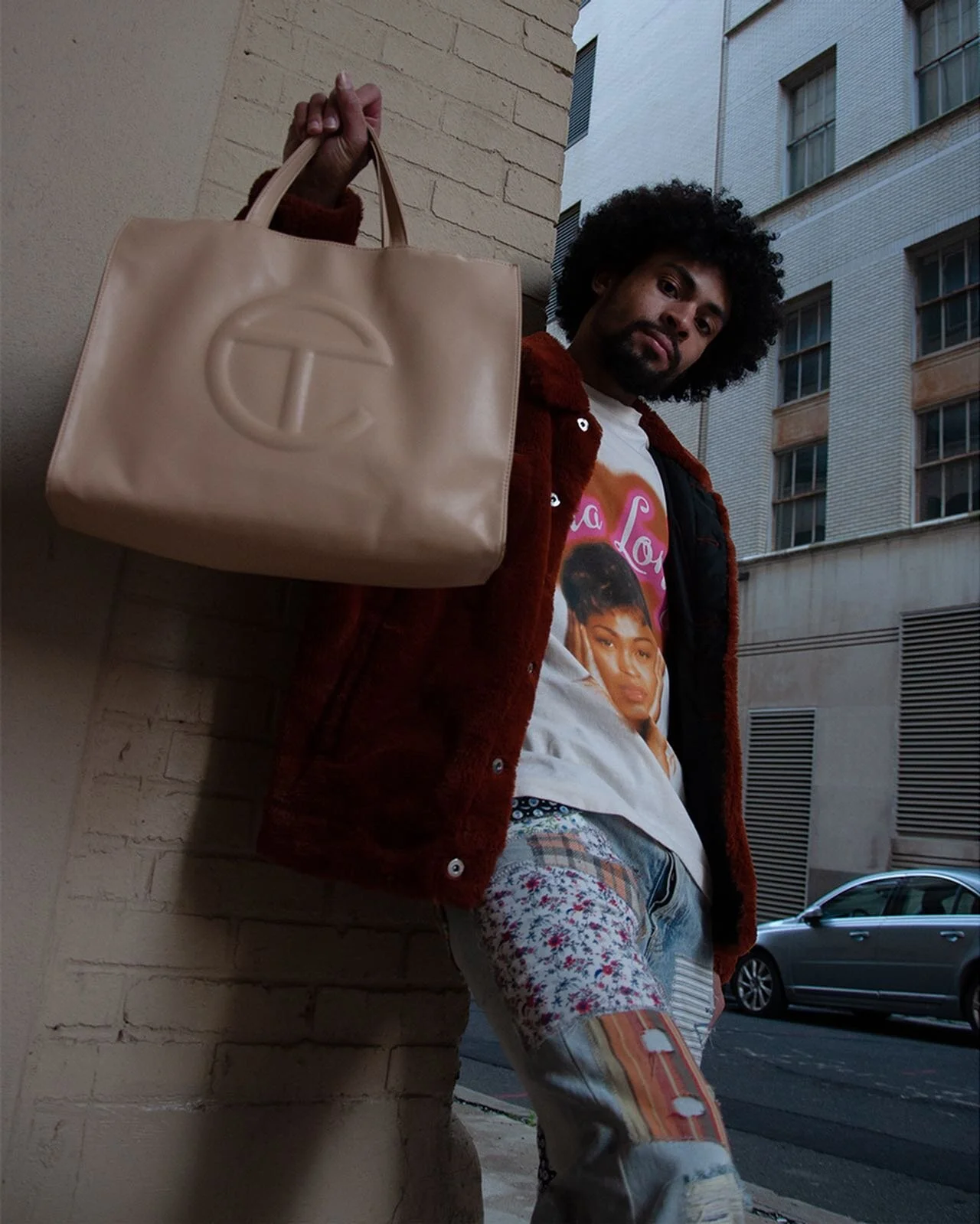 @telfarglobal we got @davidrivera.8 out here in CT ready when you are!

Loved those location and the colors! And another amazing model of the #tpphartford event by @thephotoplug 

#Photography #photographer #photooftheday #ctphotographer #connecticut