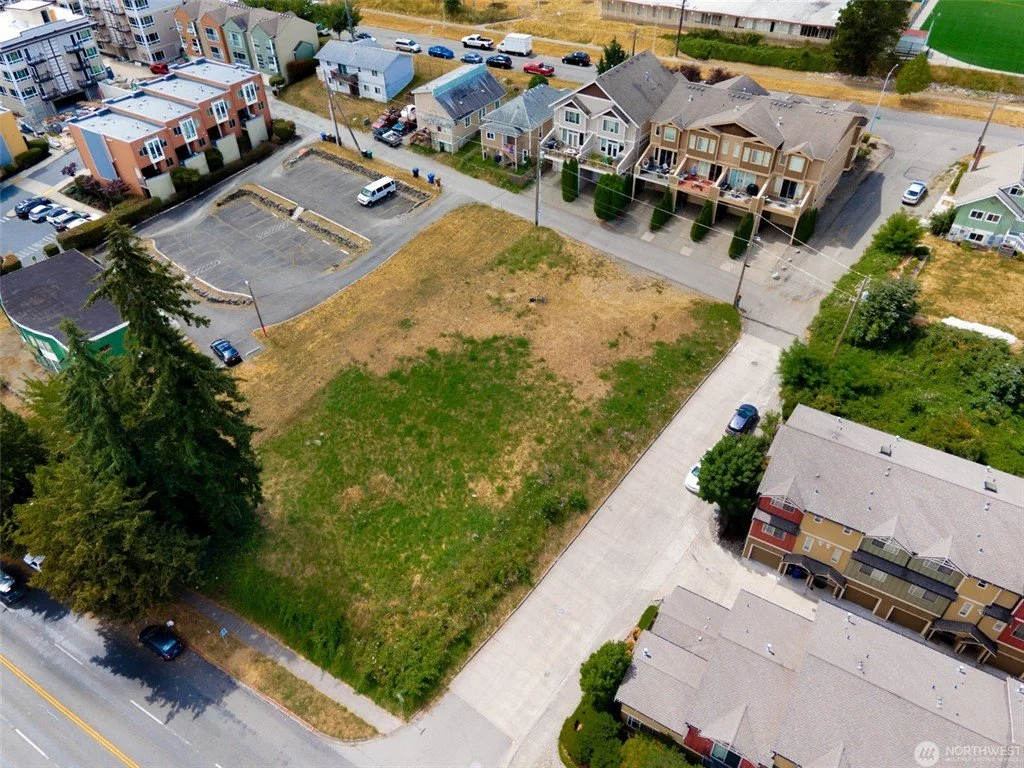 Residential/Commercial Mixed-Use (RCX) Zoned Lot in Tacoma