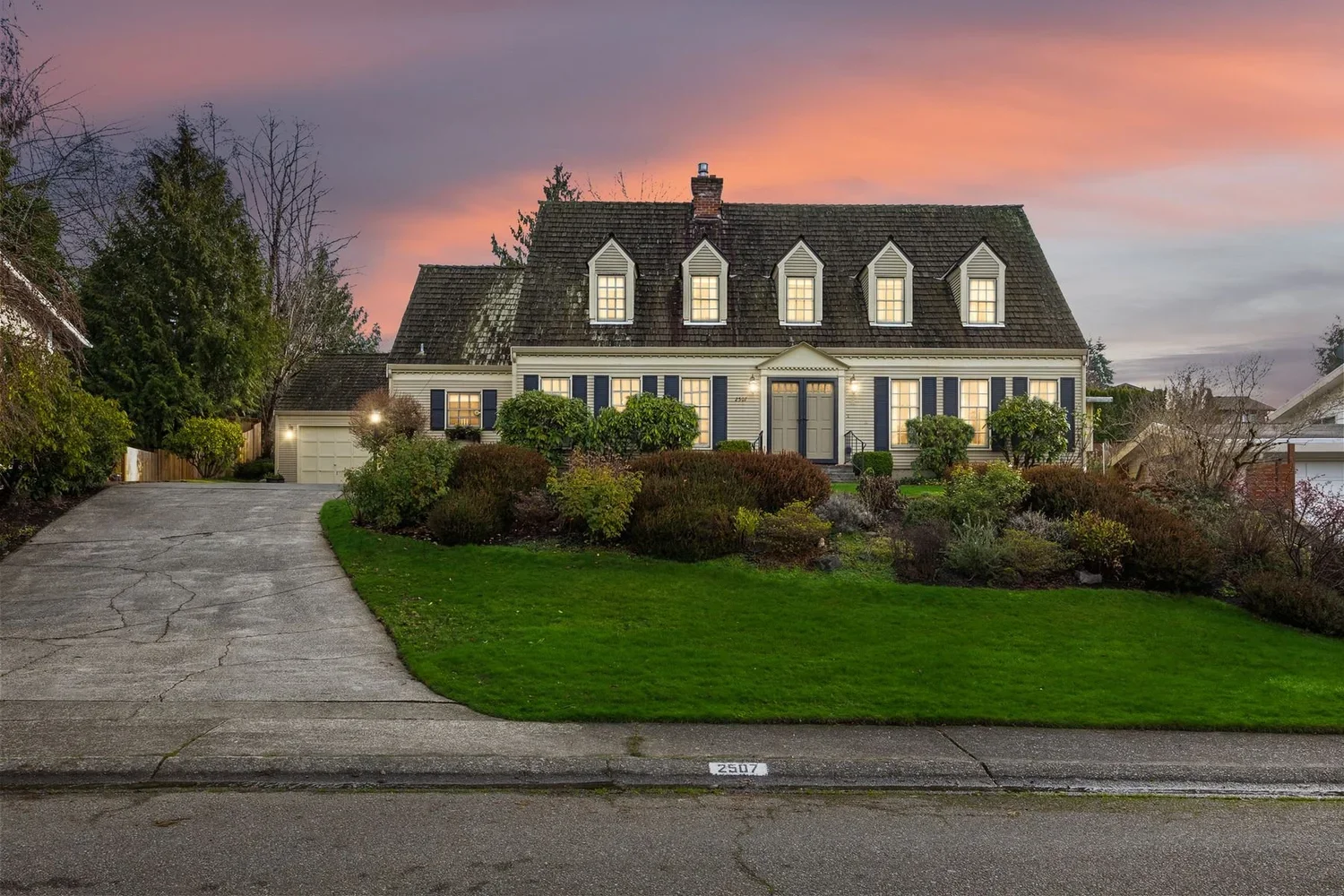 Federal Way | $625,000 | Seller Represented