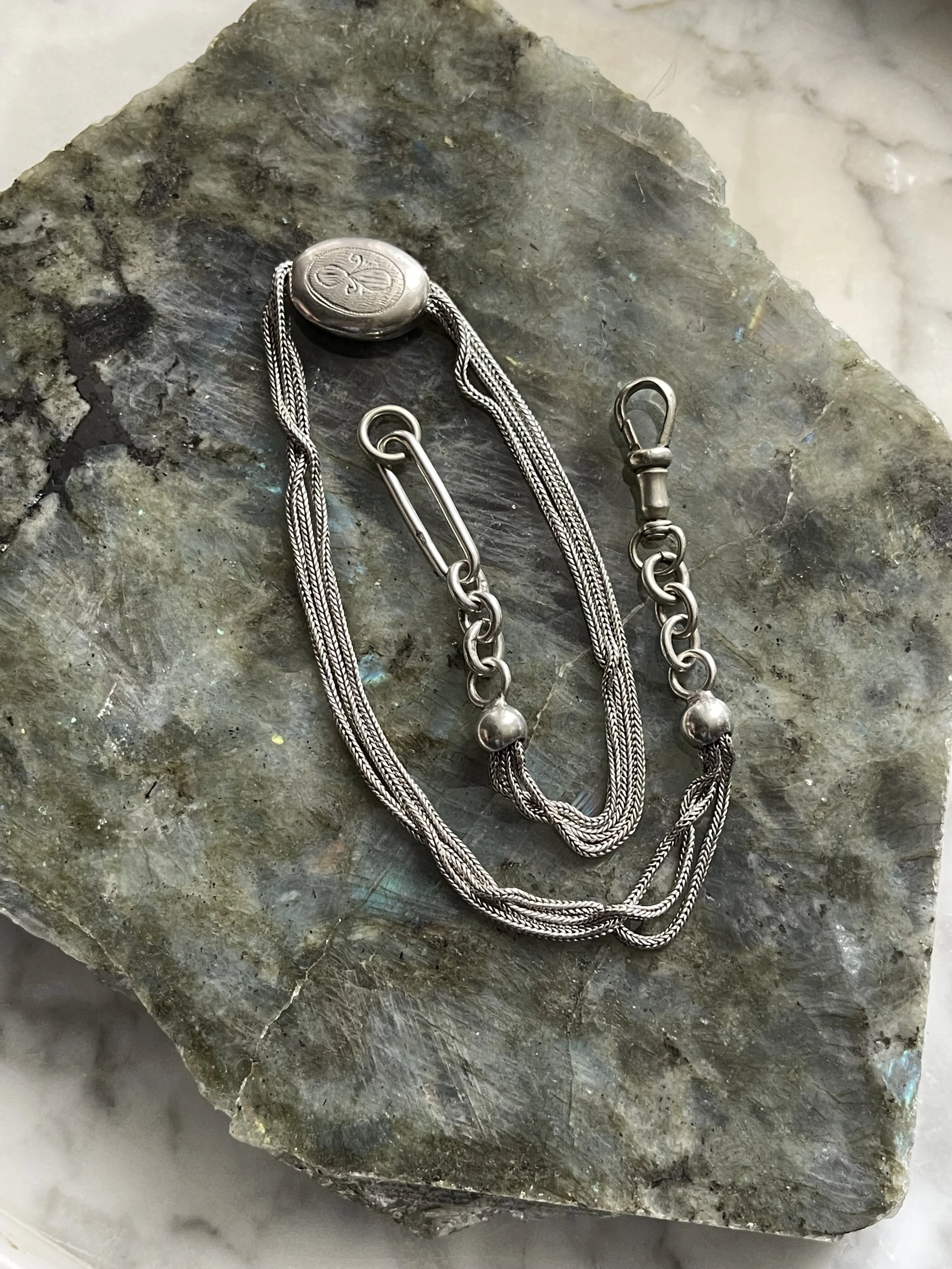 Victorian Albertina chain