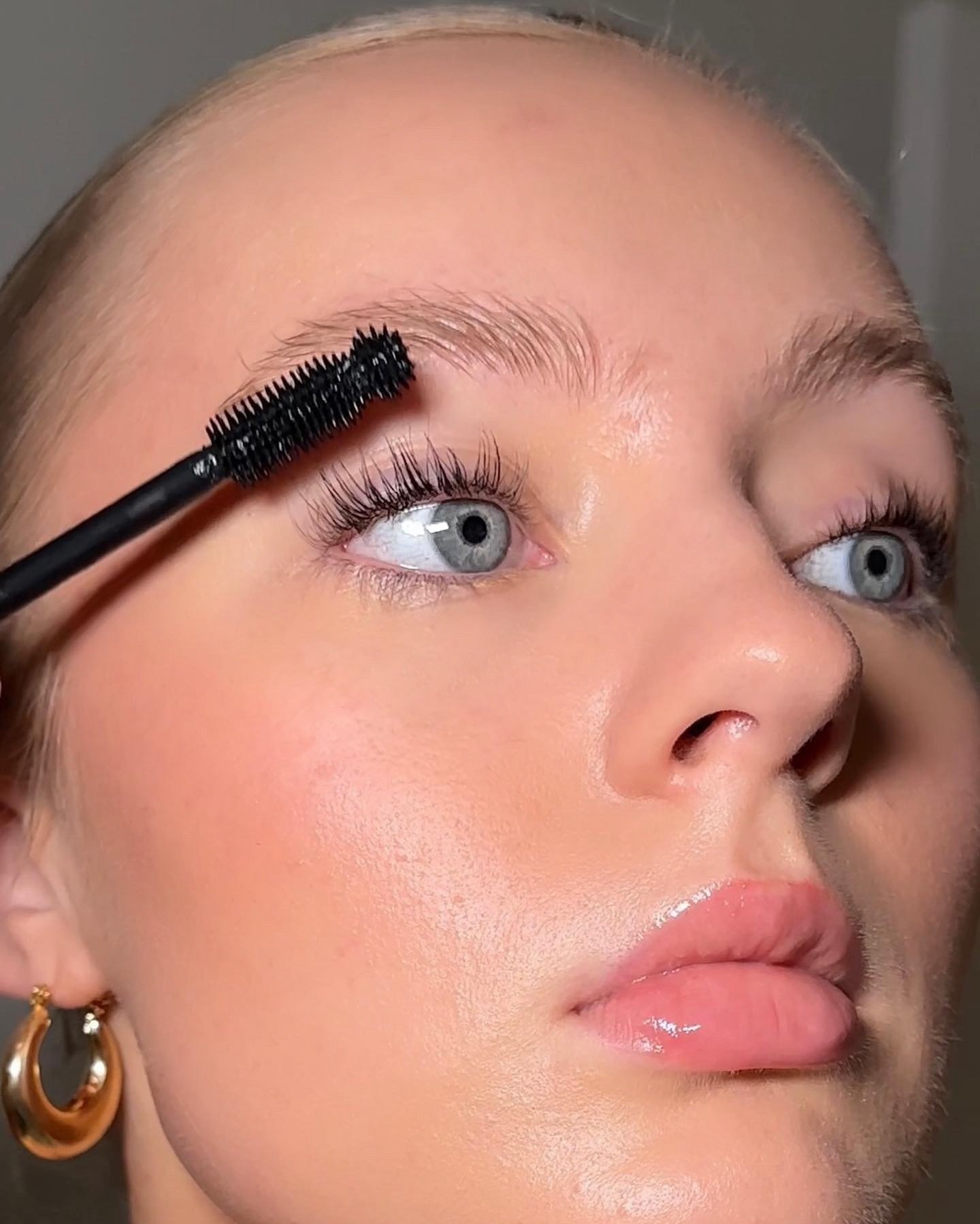 lifted lashes using BOO by @browposse + a coasting of mascara 🤠