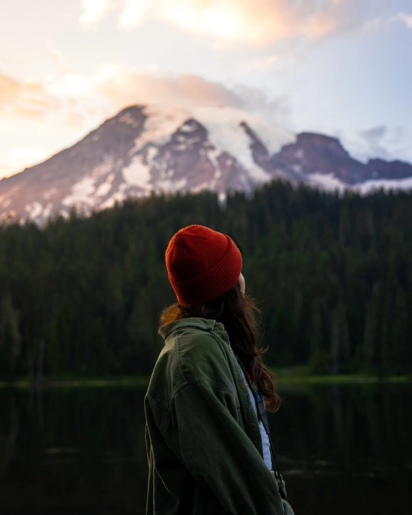 The Great Rainier // Our first stop after landing &mdash; Rainier welcoming us with views, beautiful colors, and air that felt unreal. Made some new friends while taking it all in, truly a memorable moment 🌲