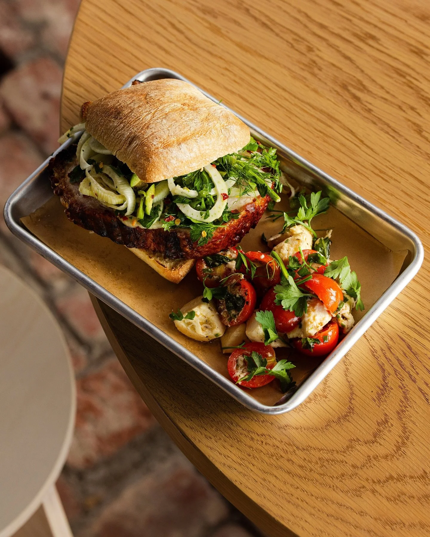 Something New // Another fun collaboration with @eastwindhotels &mdash; and an awesome opportunity to visit their Windham, NY location for the first time and a new addition 🍂 

Their newest addition, @dandiescatskills brings a vibrant pulse to the p