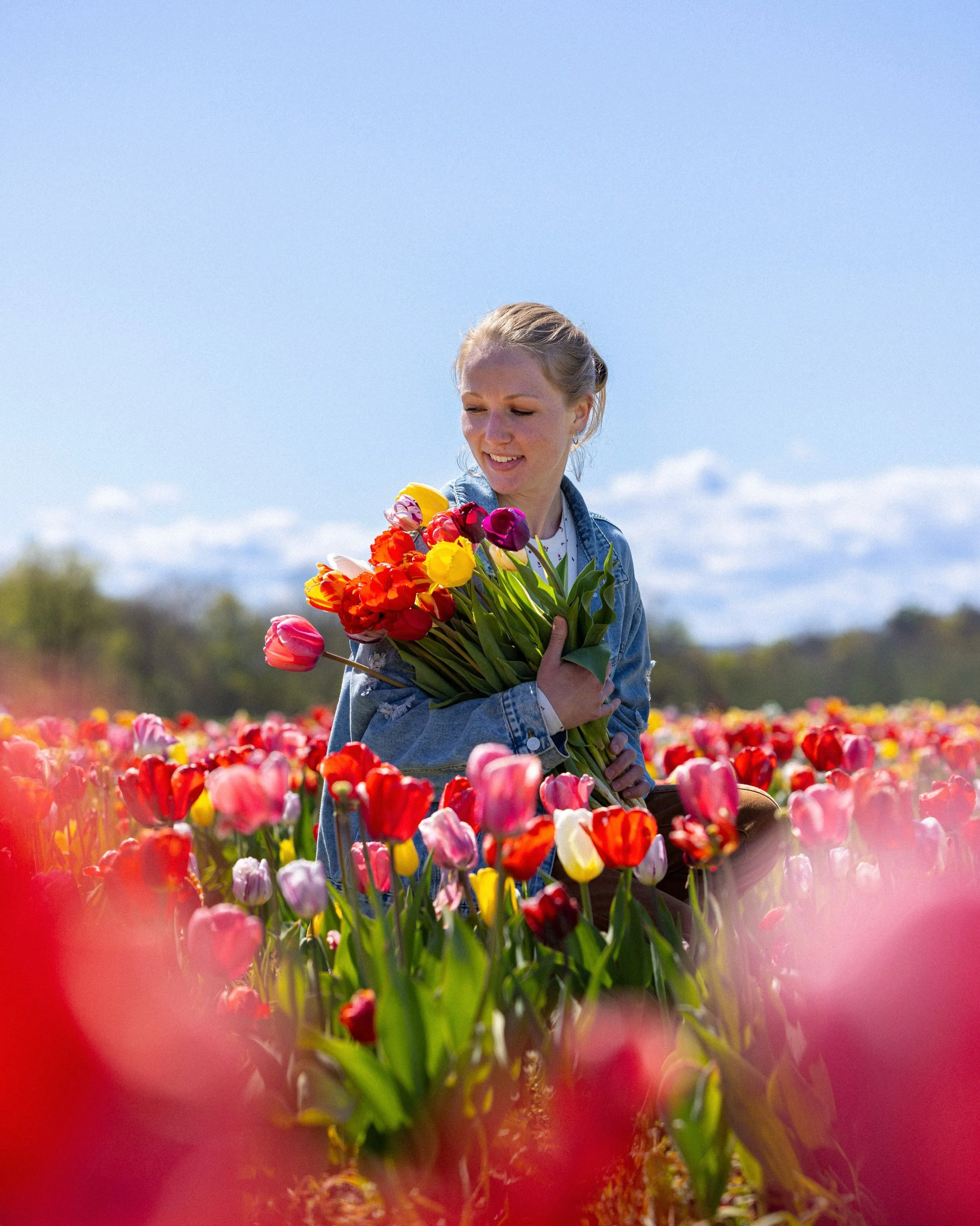 Tulips all over // The season of Tulips is one of my favorite parts of Spring because of all the colors and varieties that come with them. 🌷

This one of my new local favorites, a little spot located on the outskirts of the Catskill mountain region,